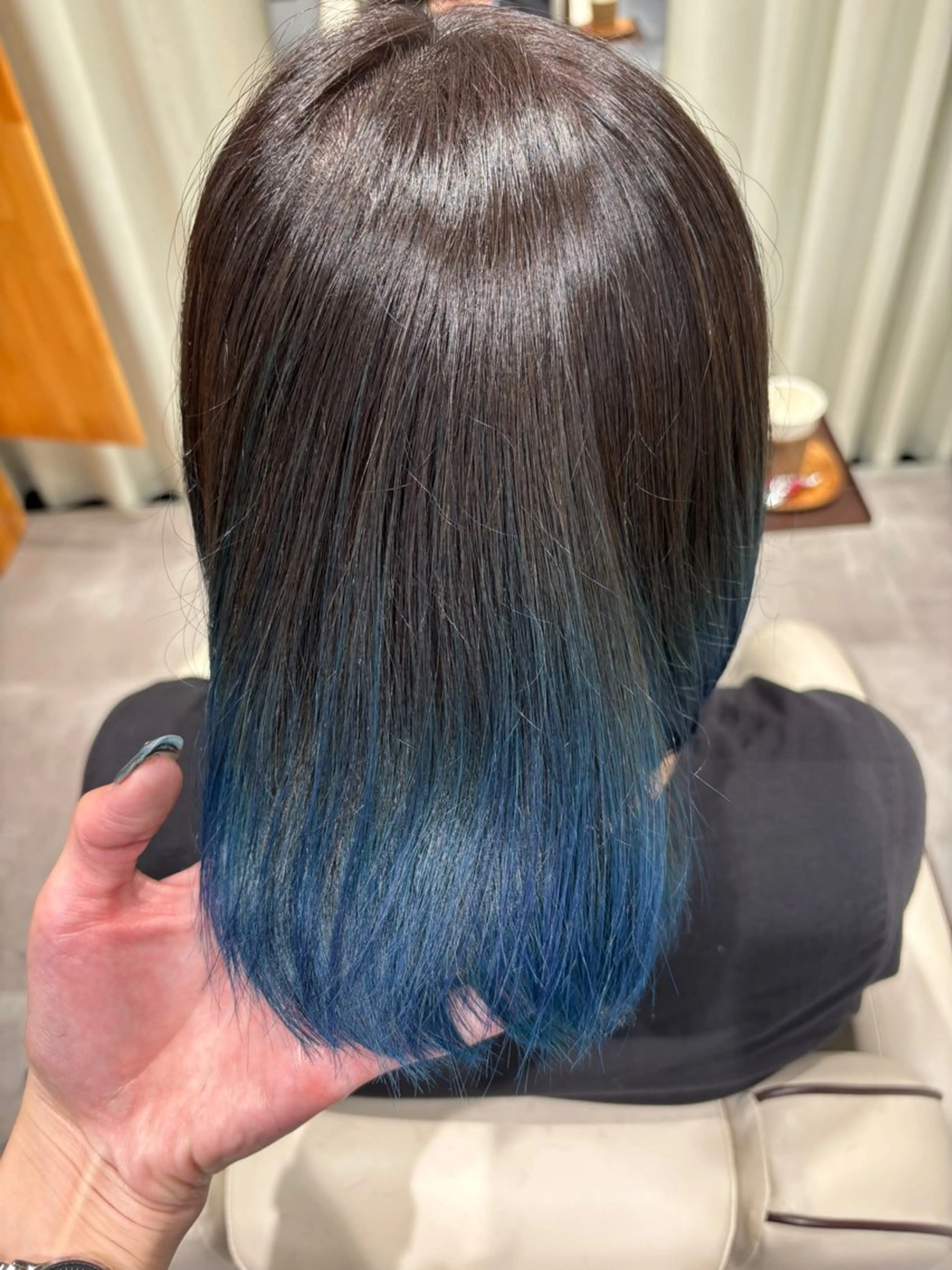 ショート カラー グラデーションカラー Garden Terrace salon所属・やなぎばし なつきのヘアスタイル