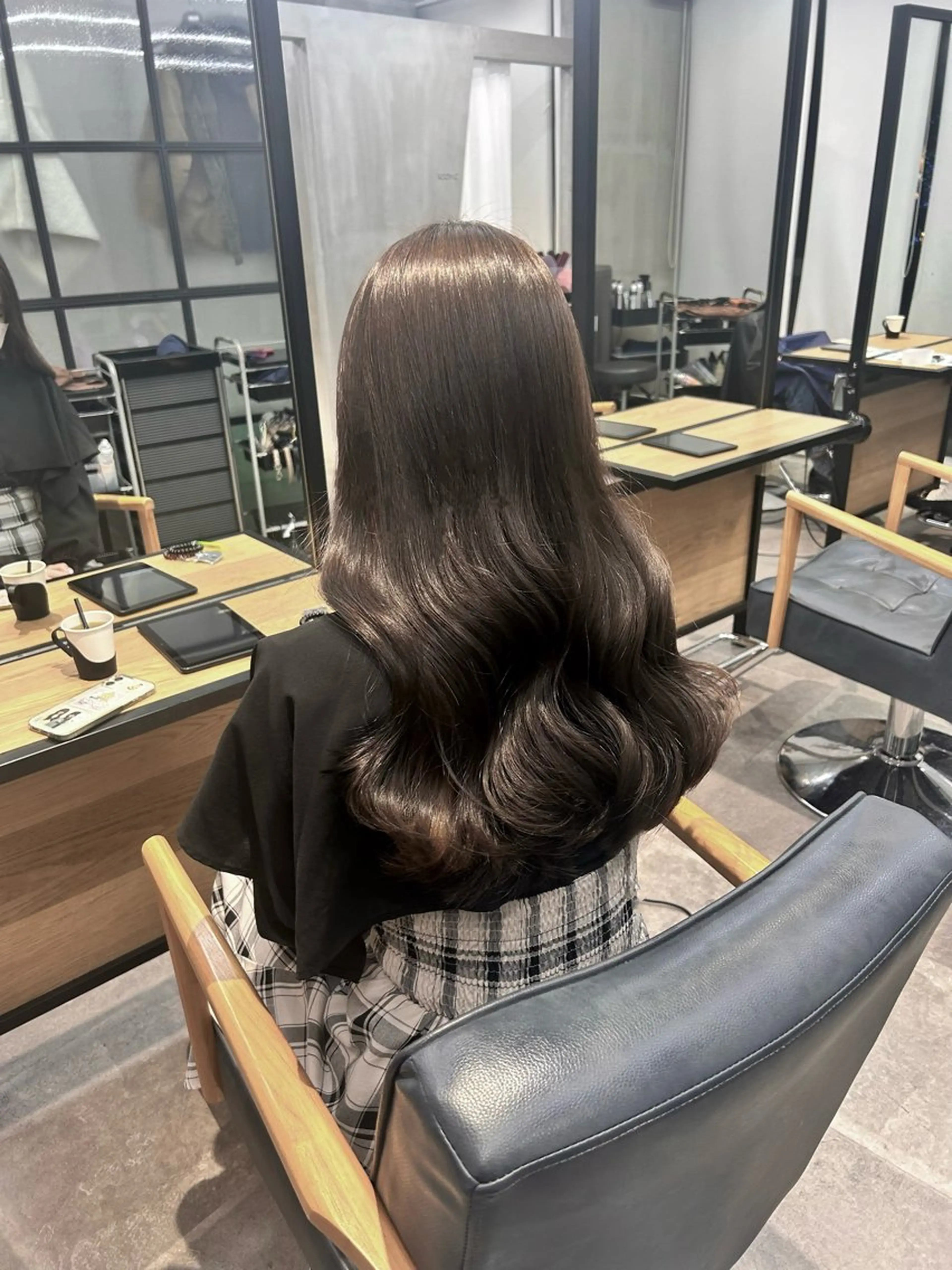 セミロング カラー 韓国×髪質改善カラー 💎hinaのヘアスタイル