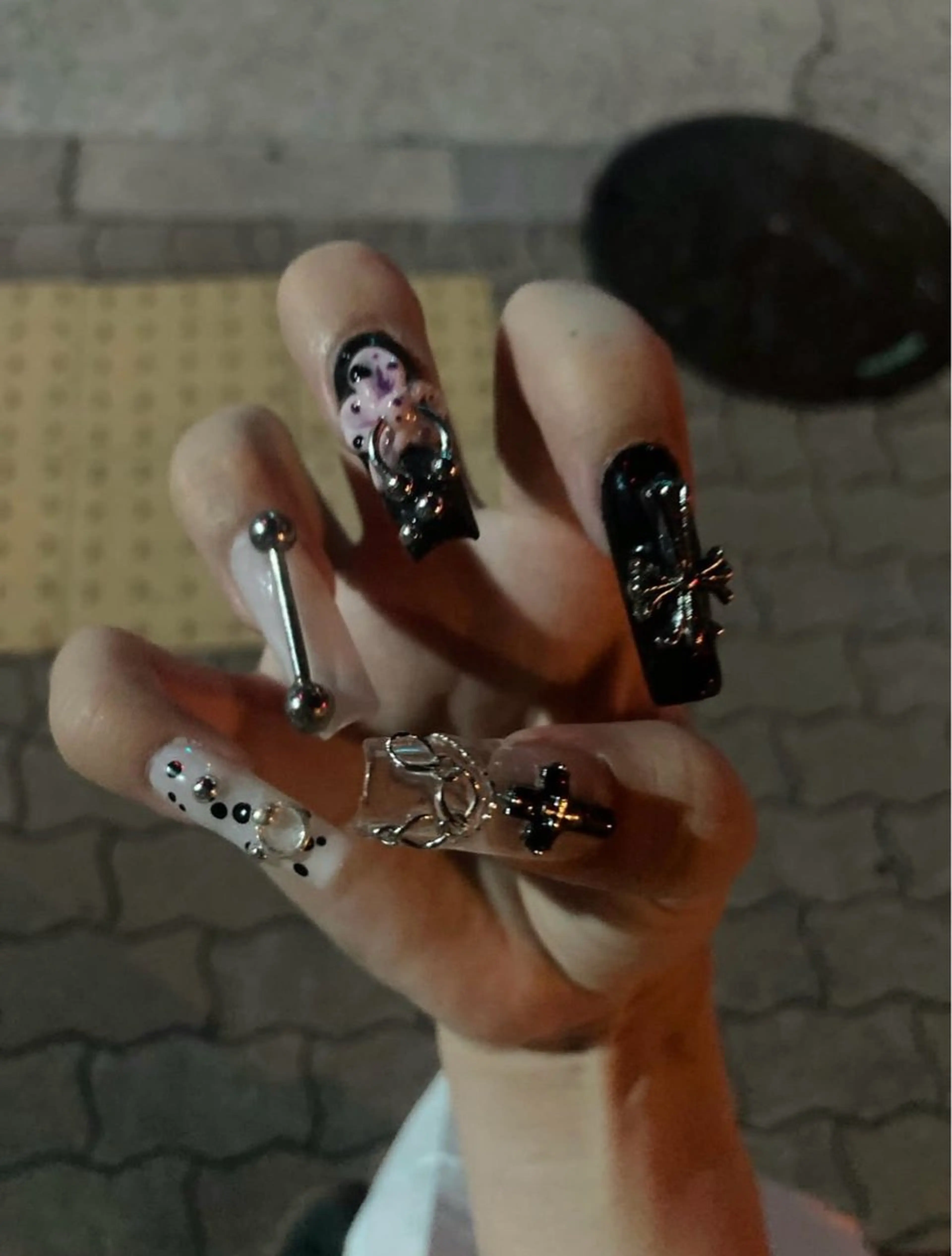 ネイル ハンドネイル Nail Salon L'arc所属・💊大阪/心斎橋 moni🧠のネイルデザイン