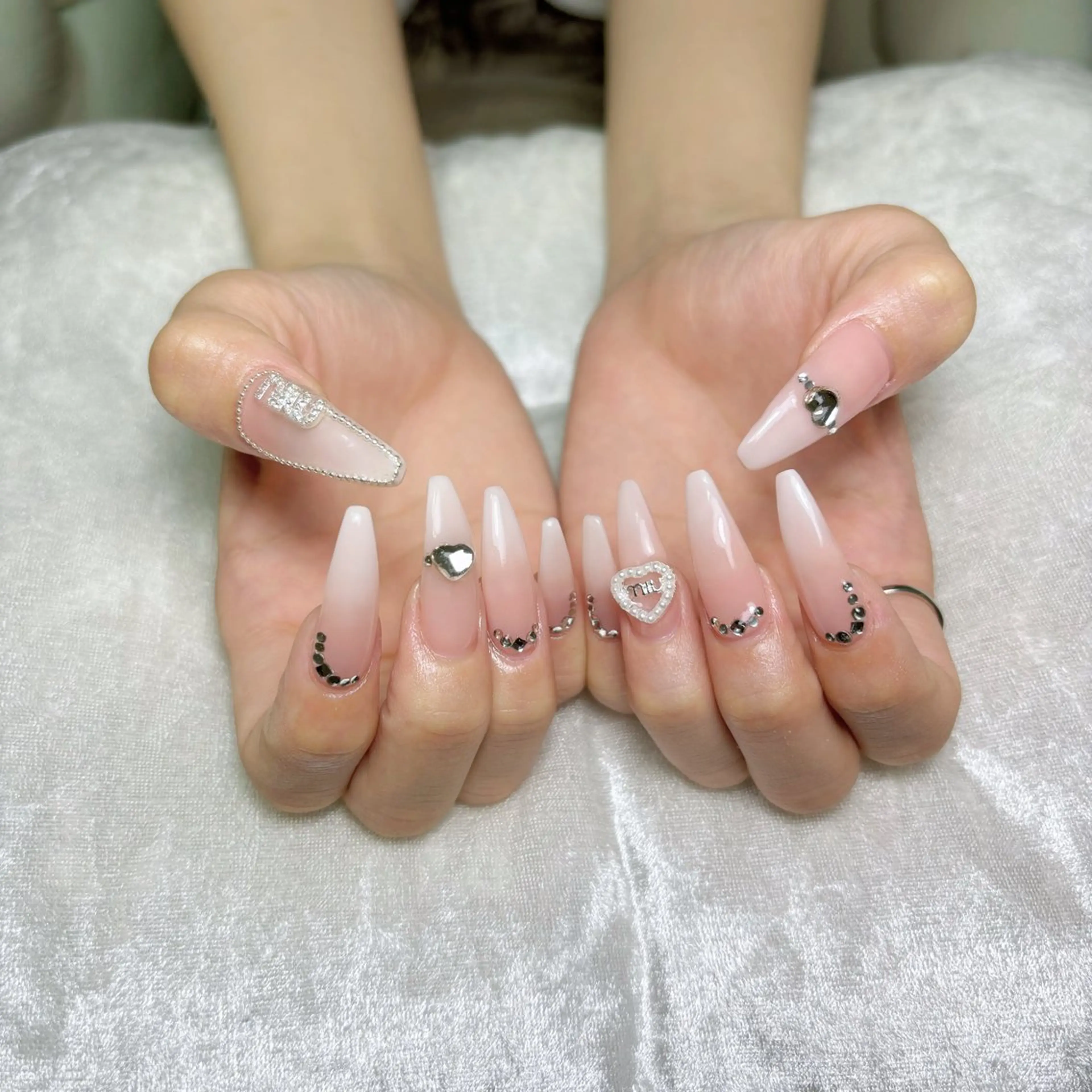 ネイル Airis所属・Airis aiのネイルデザイン