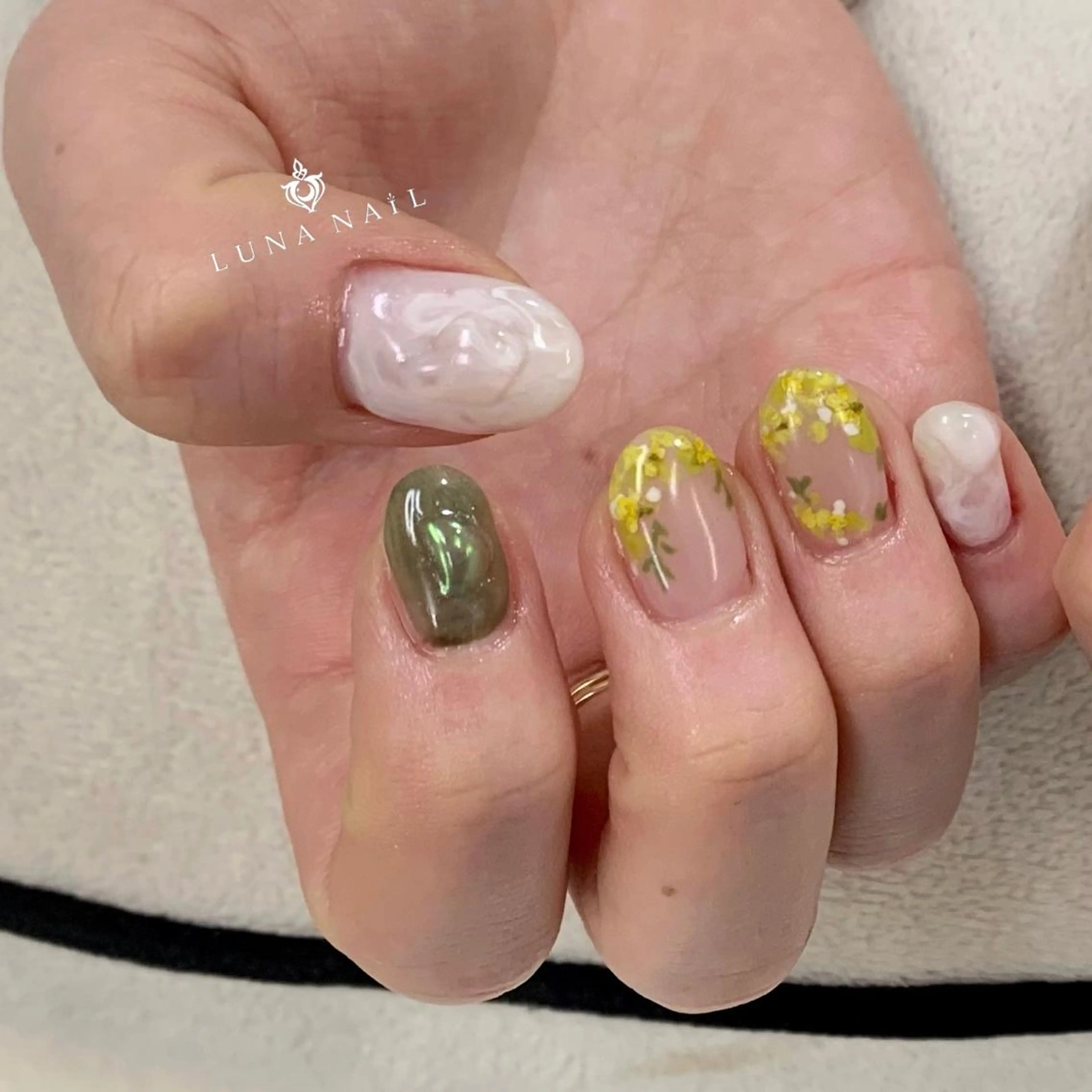 ネイル ハンドネイル アトリエ　ミモザ所属・いまむら あかりのネイルデザイン