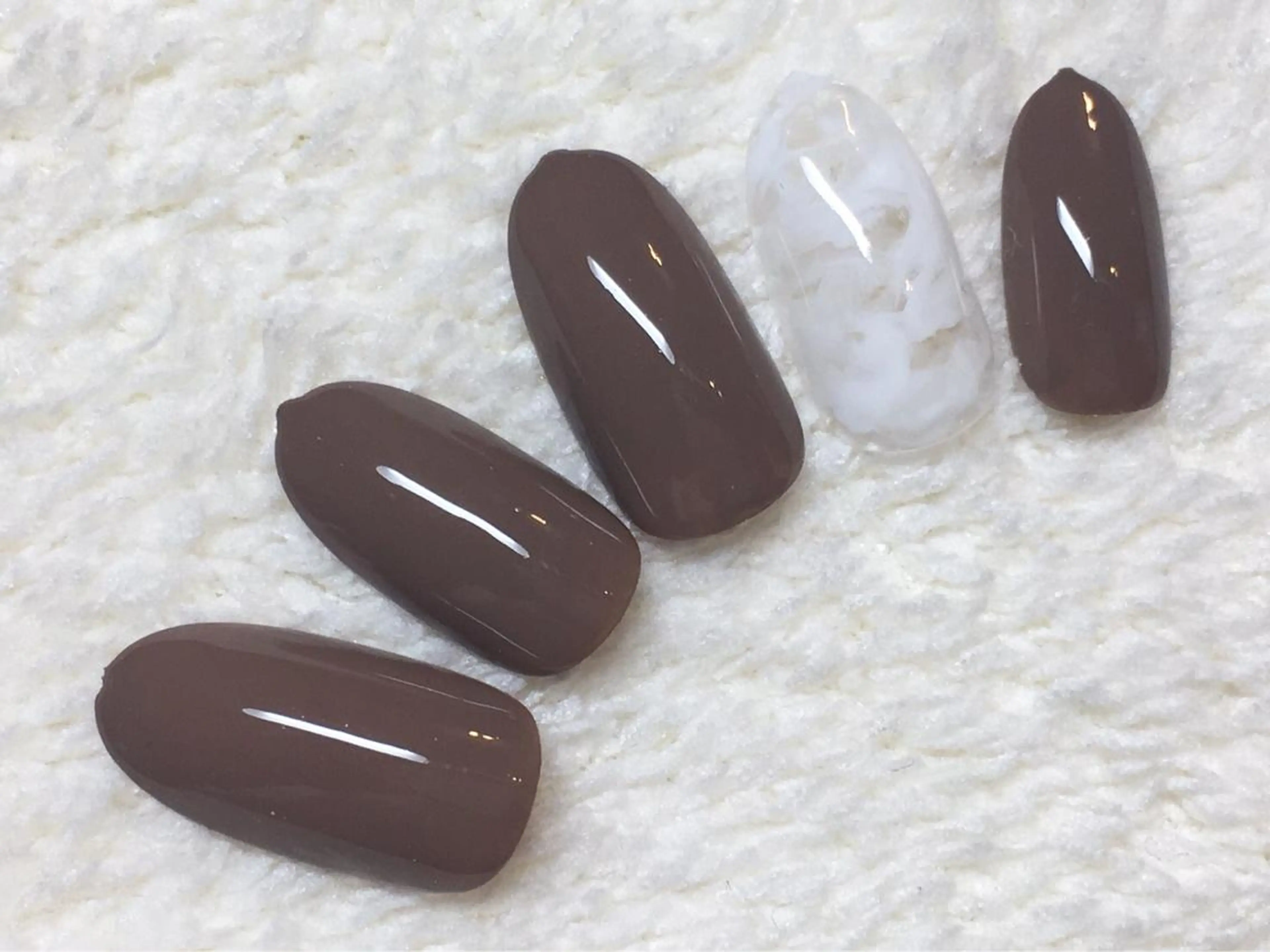 ネイル Aubel.nord_nail所属・Aubel.nord オーベルノールのネイルデザイン