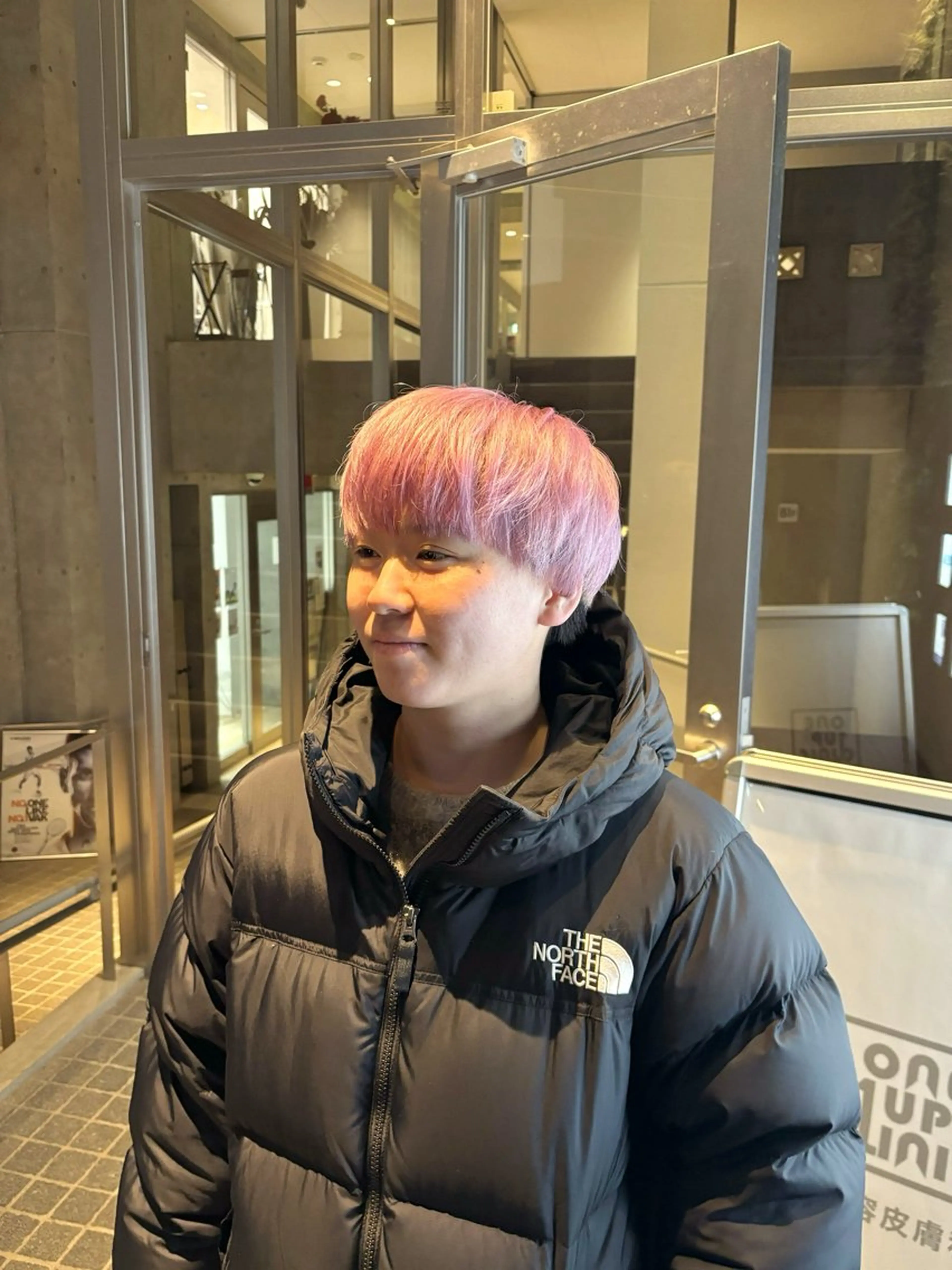 ショート カラー メンズ カット ヘアカラー 一目惚れ艶ハイトーン バンド/しほ🪄のヘアスタイル