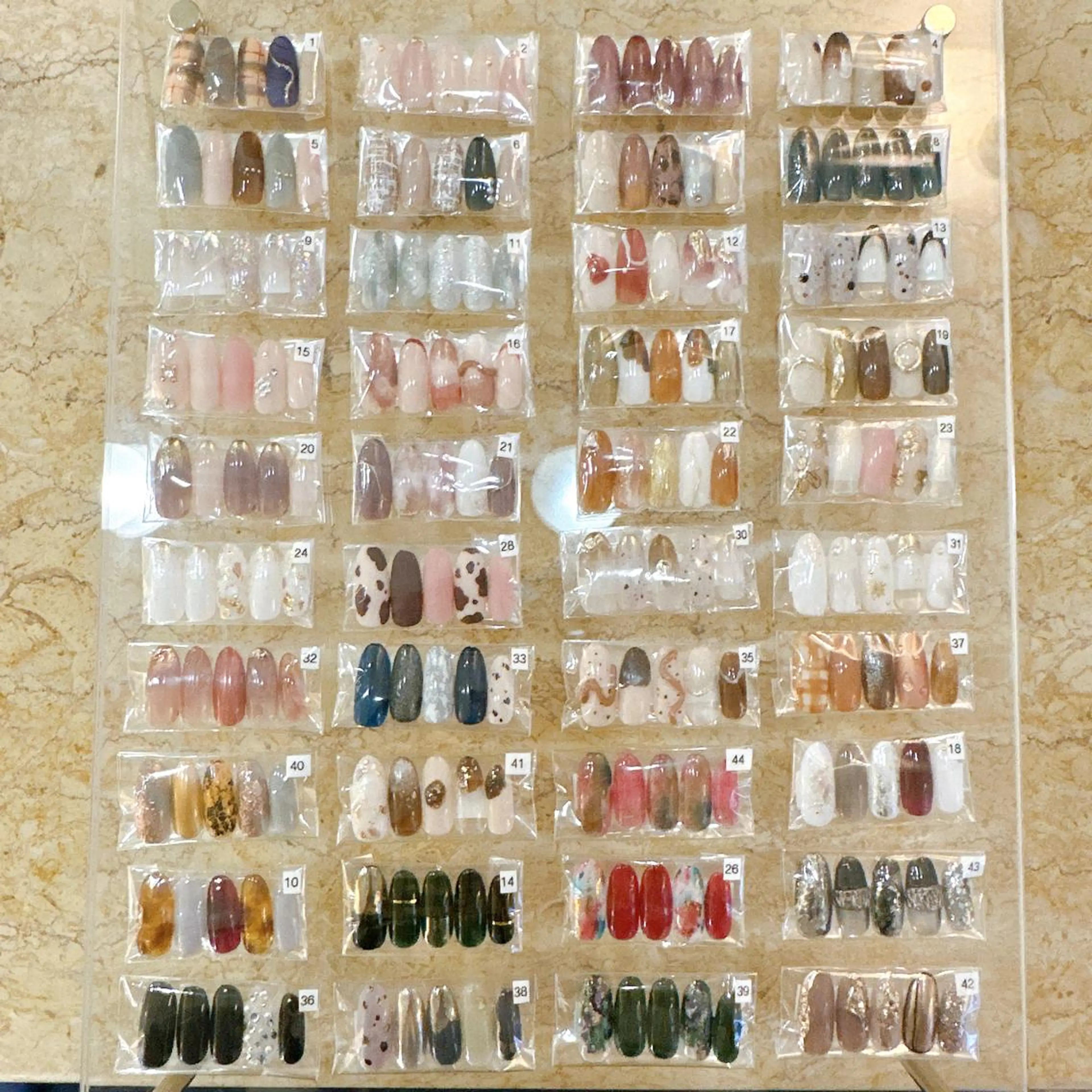 ネイル nailsalon mimi所属・後藤 美久のネイルデザイン