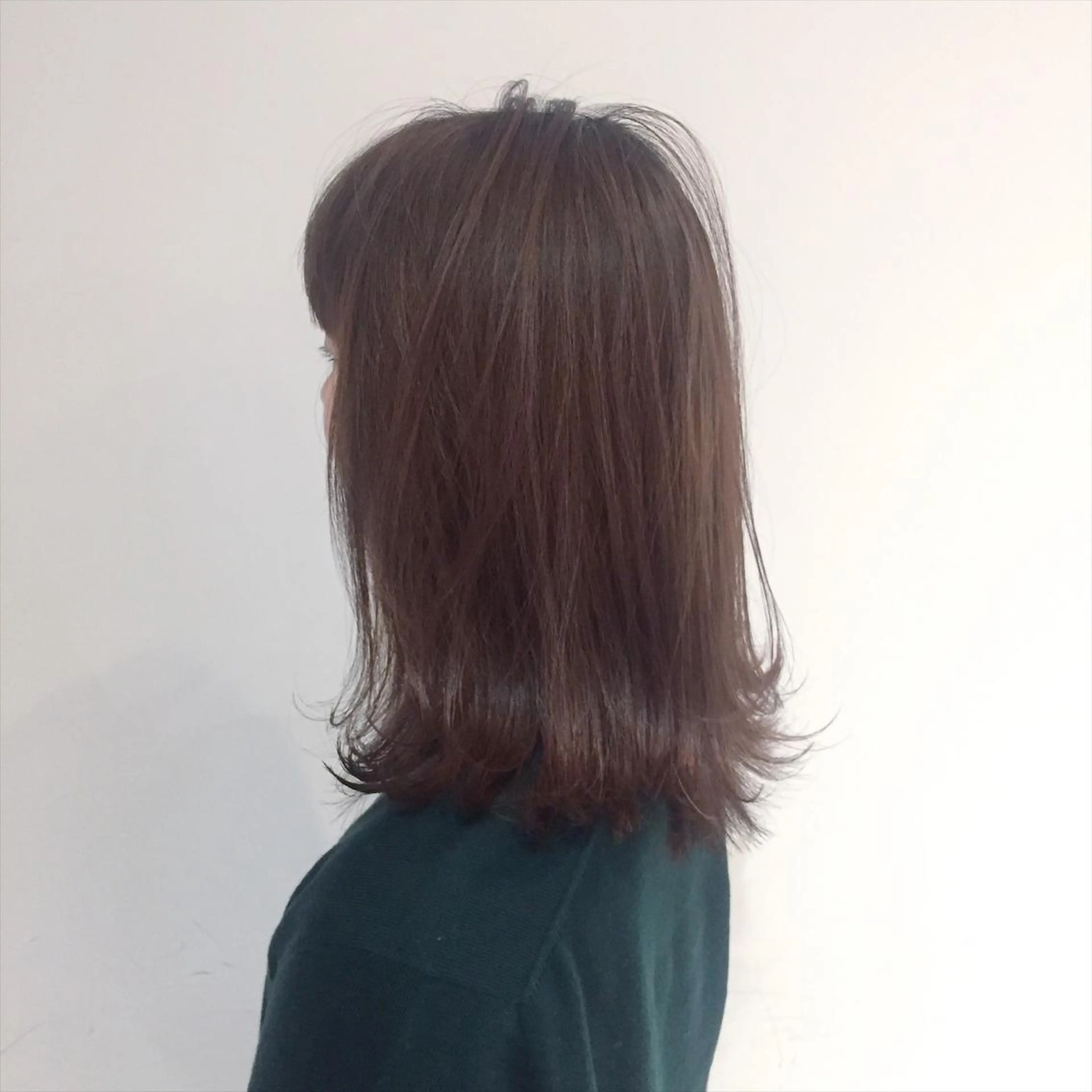 ミディアム 佐藤 旭のヘアスタイル