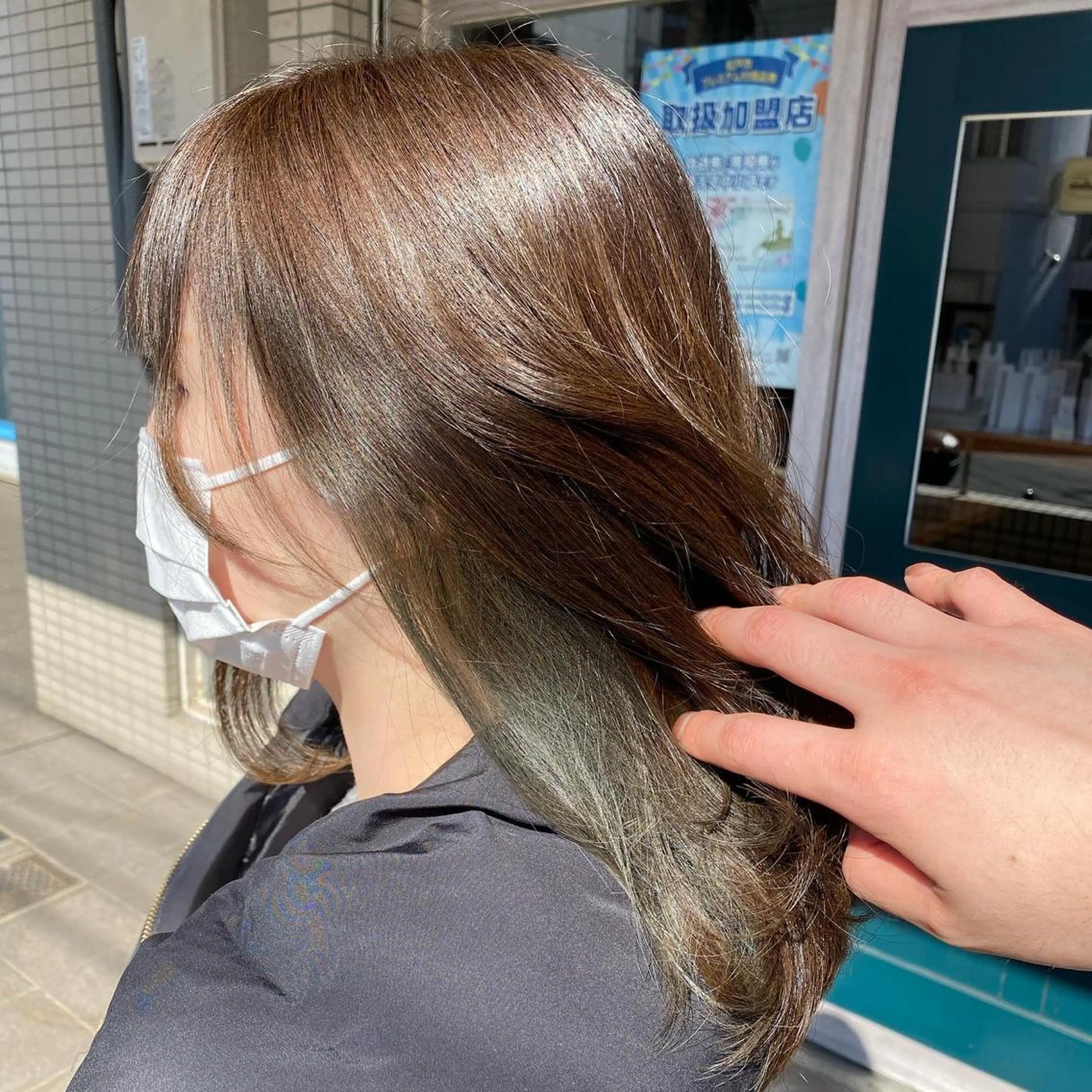 セミロング カラー グレージュ インナーカラー オリーブグレージュ オリーブグレー カット ヘアカラー 野呂 隼人のヘアスタイル
