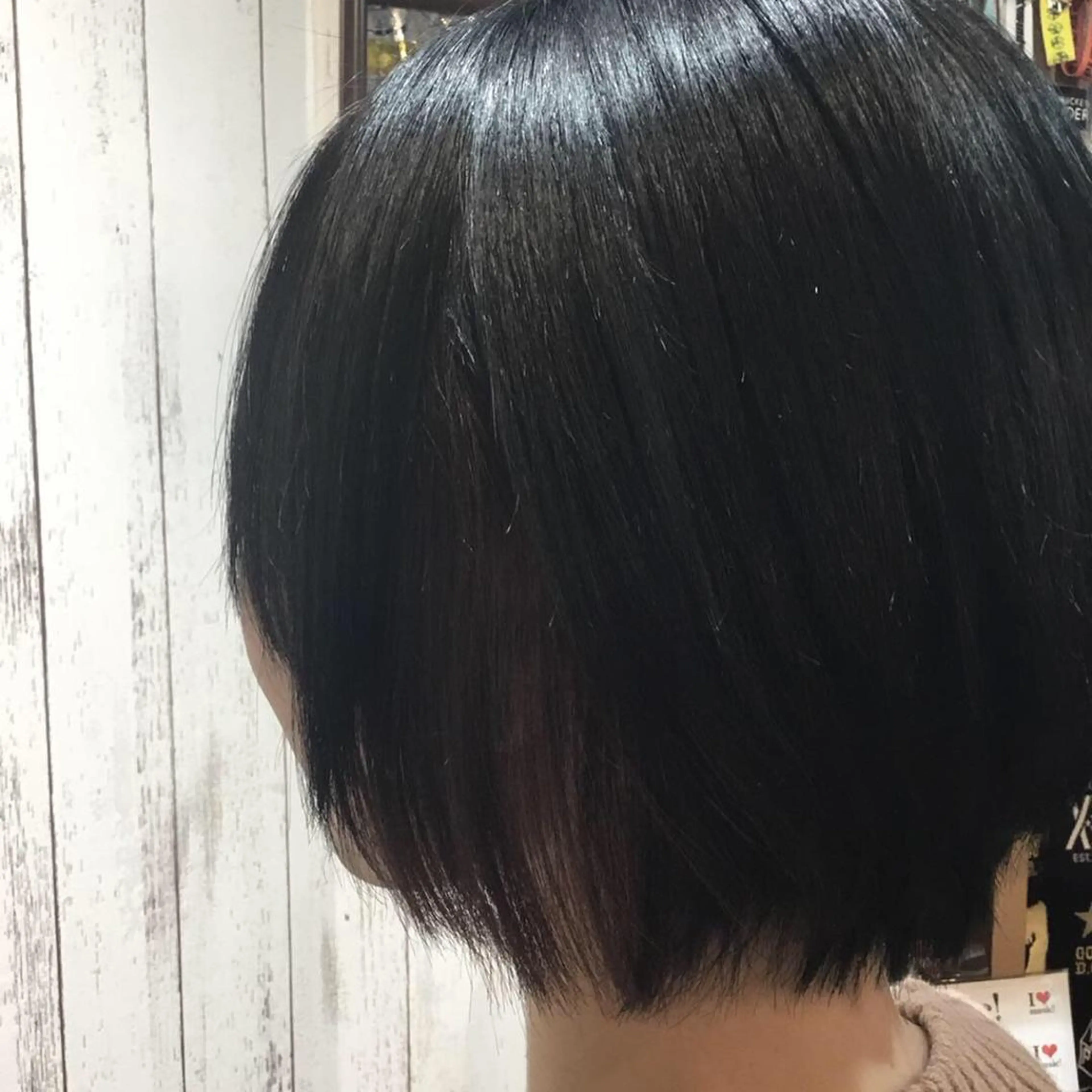 ショート カラー パーマ 金崎 新吾のヘアスタイル