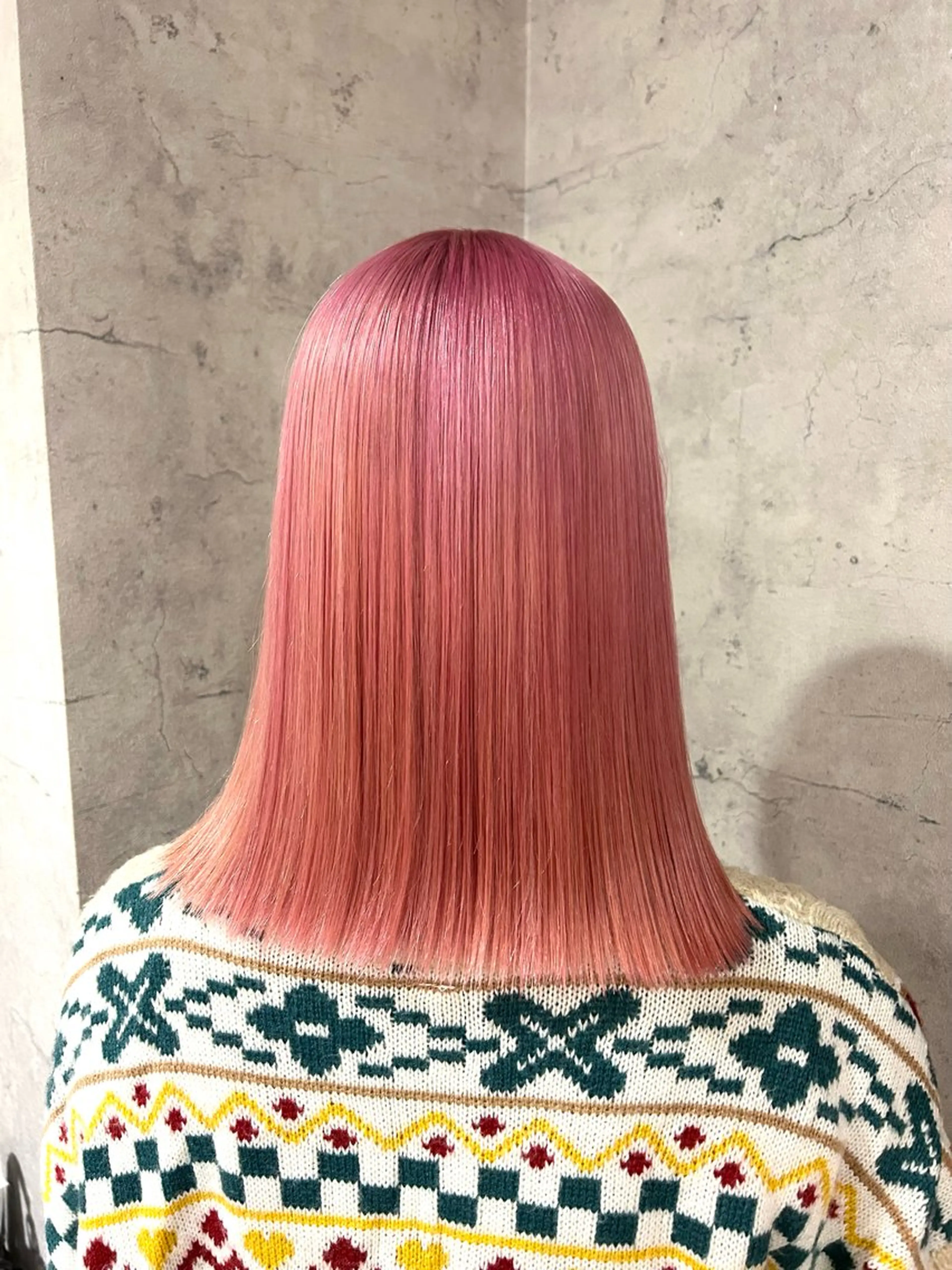 ミディアム カラー ブリーチ ピンクカラー カット ヘアカラー トリートメント パーソナルカラー 診断🍀マリンのヘアスタイル