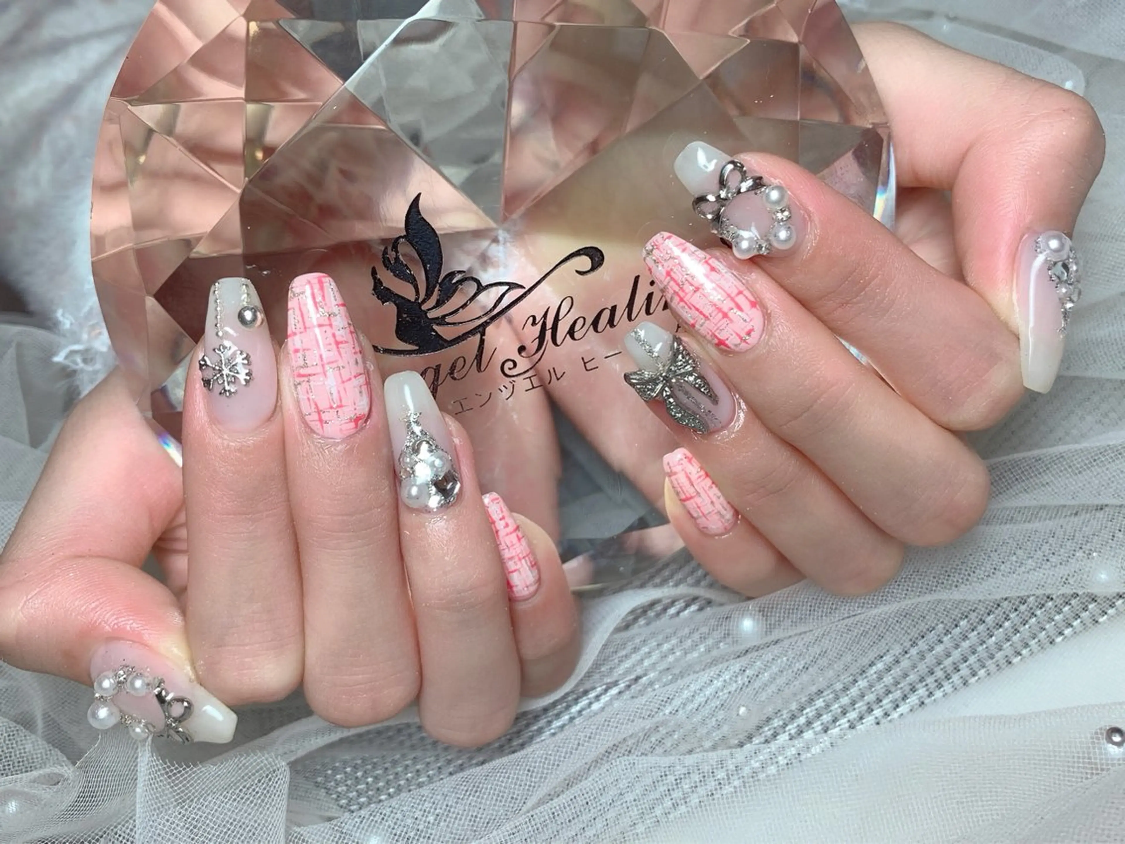 ネイル エンジェル ヒーリング 矢場町店のネイルデザイン