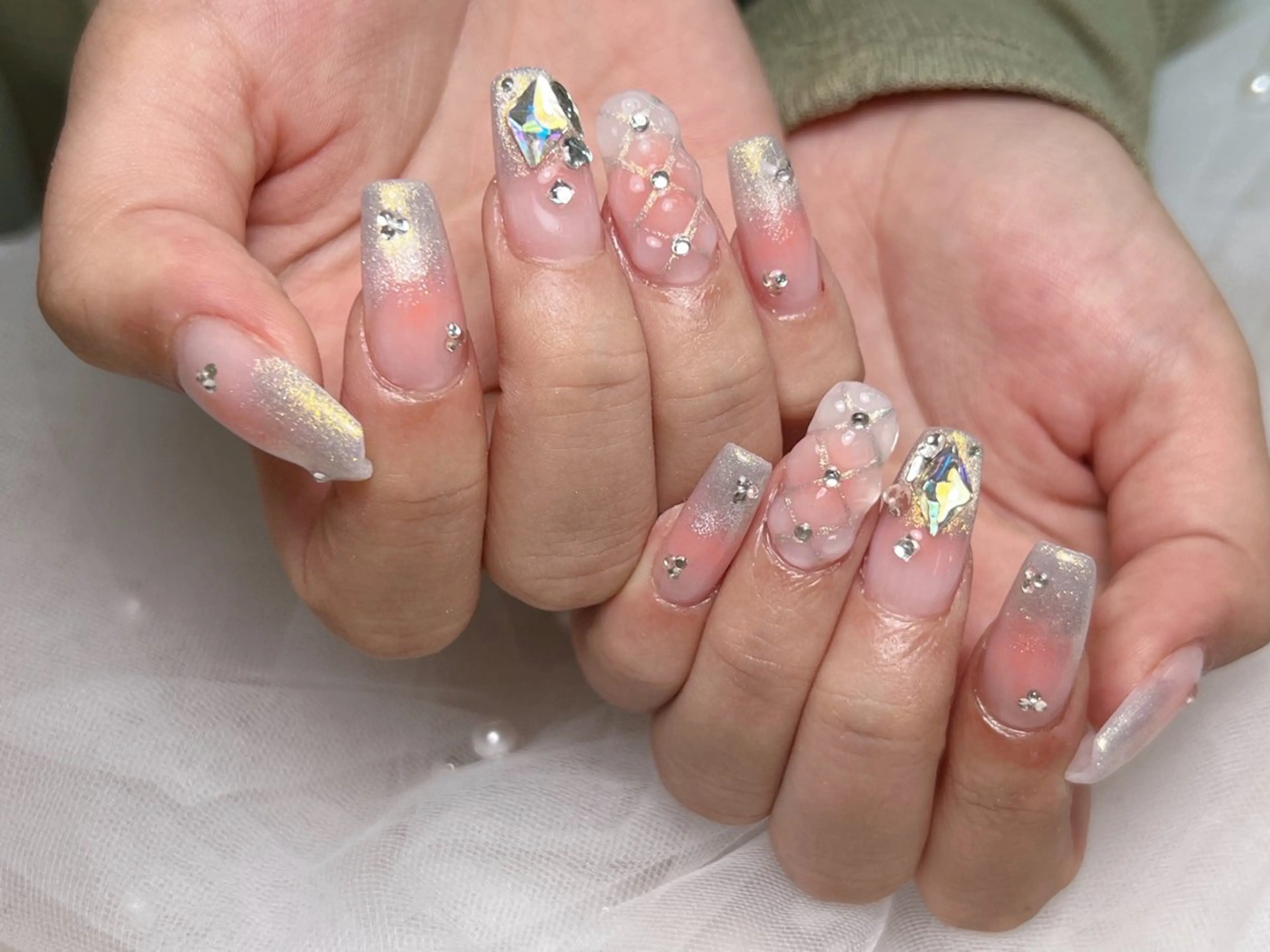 ネイル lucky nail 歌舞伎町のネイルデザイン