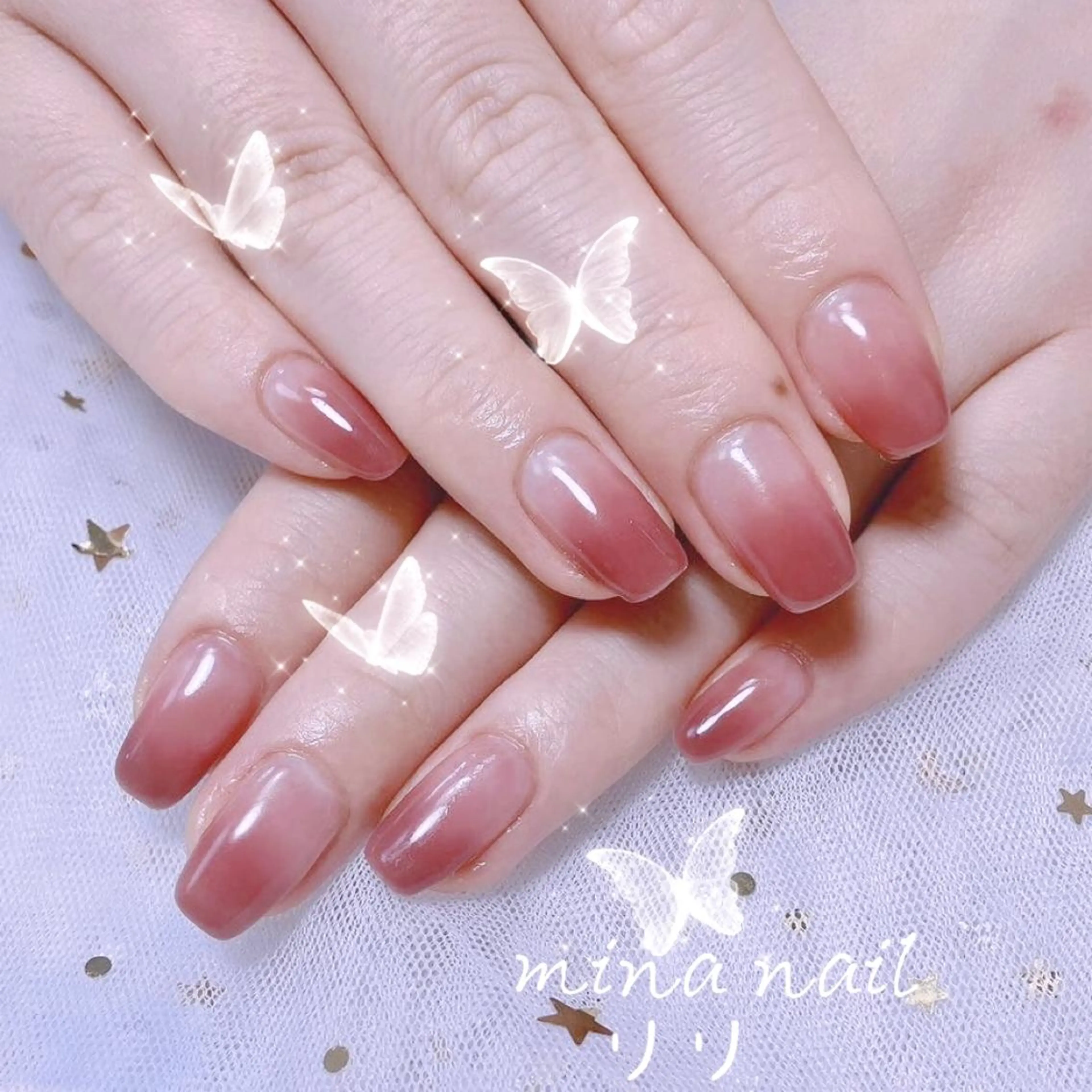 ネイル 🎀まゆ 🪽🐾のネイルデザイン