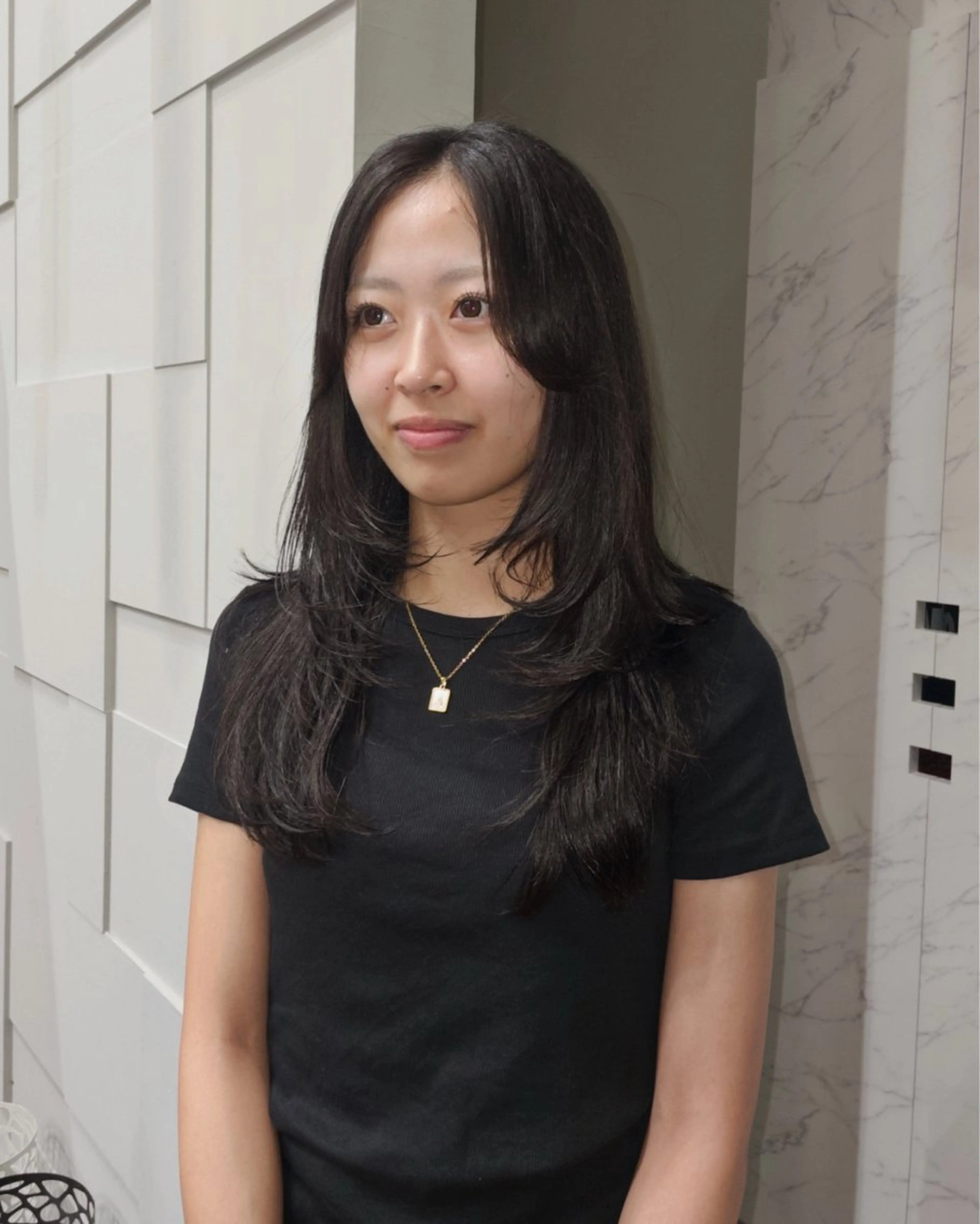 ロング ハッシュカット ミユ/レイヤー/ カットモデル/名東区のヘアスタイル