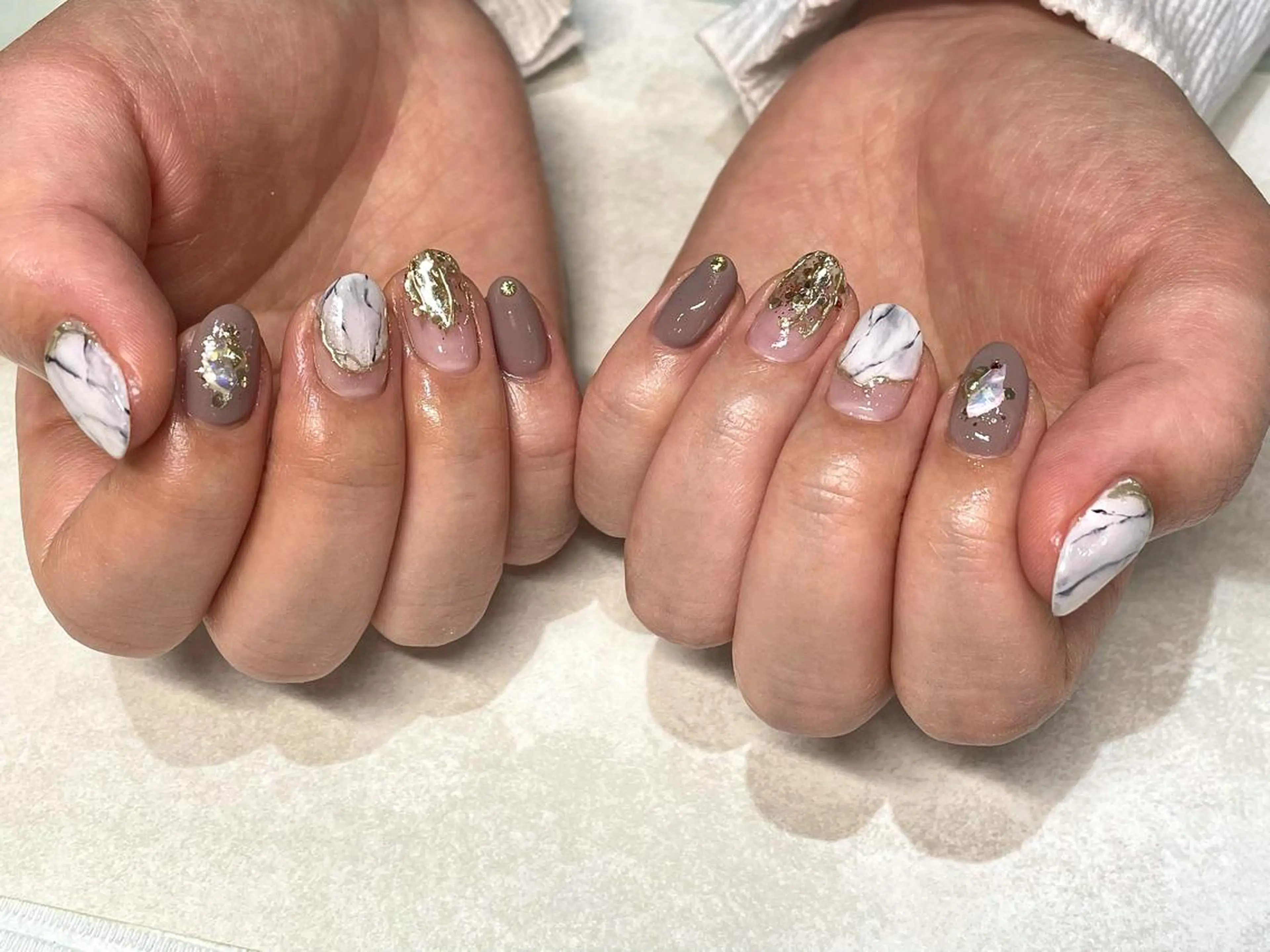 ネイル 大理石ネイル(マーブル) ミラーネイル Nagashima sanaのネイルデザイン