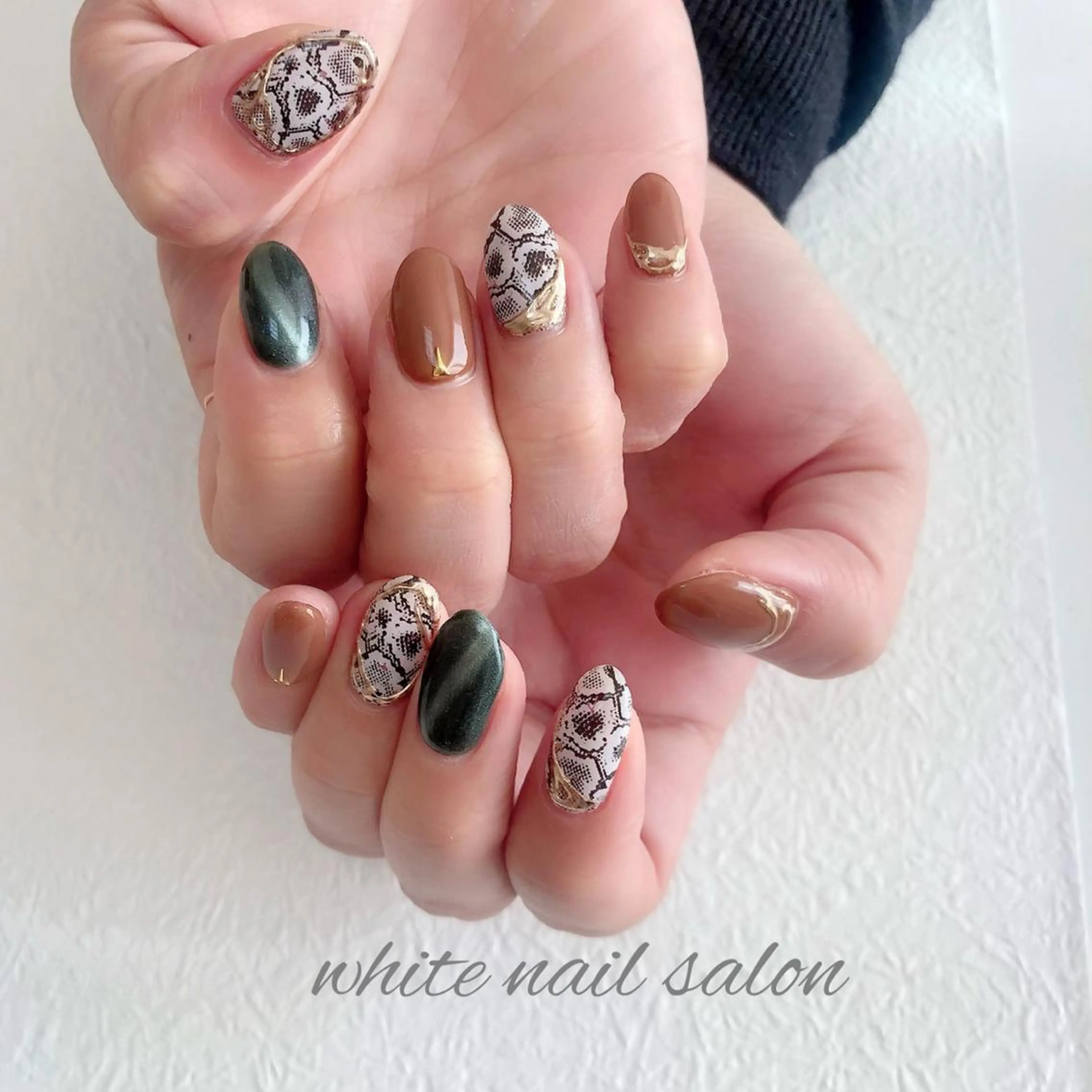 ネイル アートネイル フレンチネイル ジェルネイル ハードジェル 持ち込み ハンドネイル white nail salonのネイルデザイン