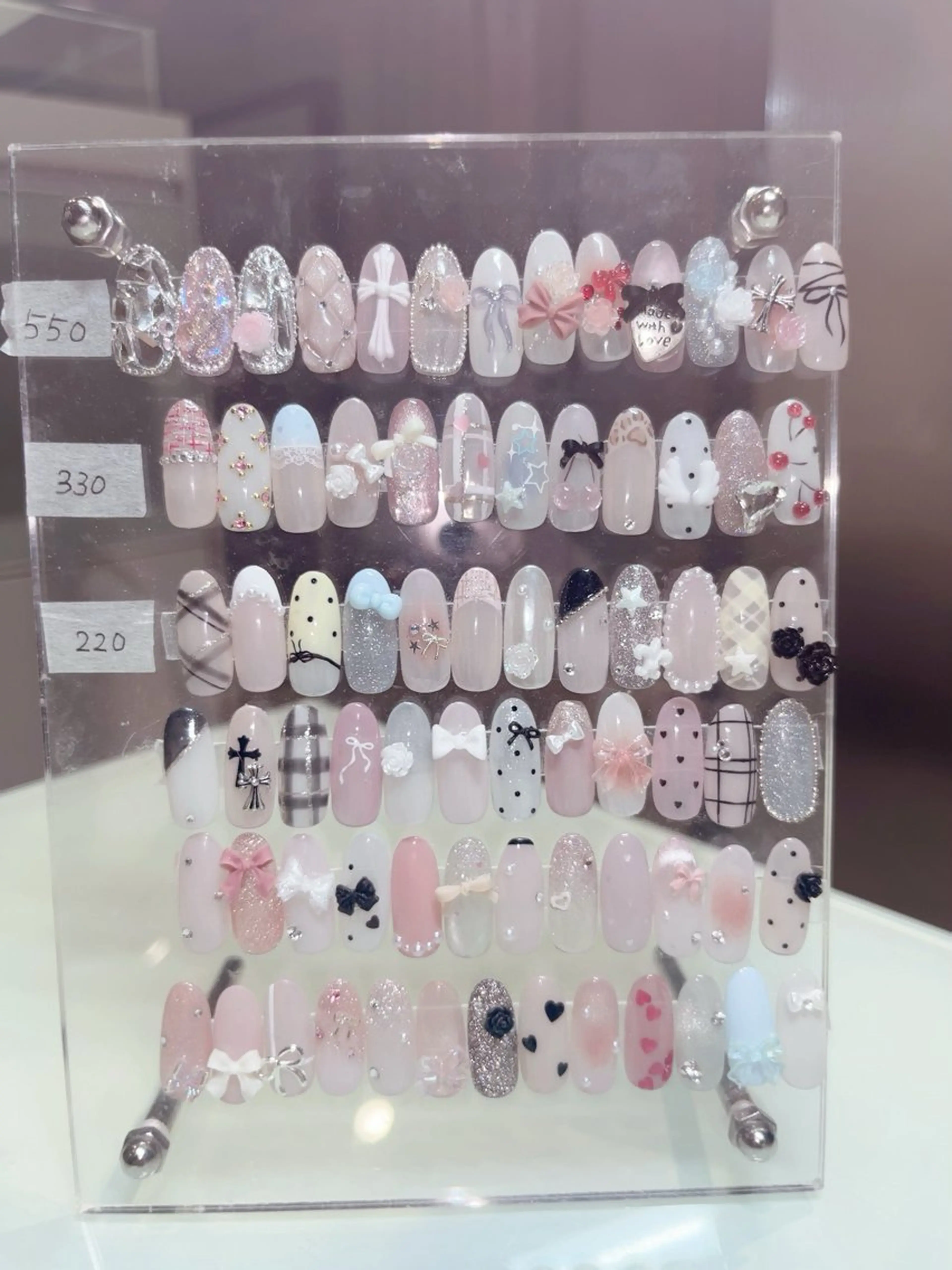 ネイル アートネイル 持ち込み KOKONA 🎀のネイルデザイン