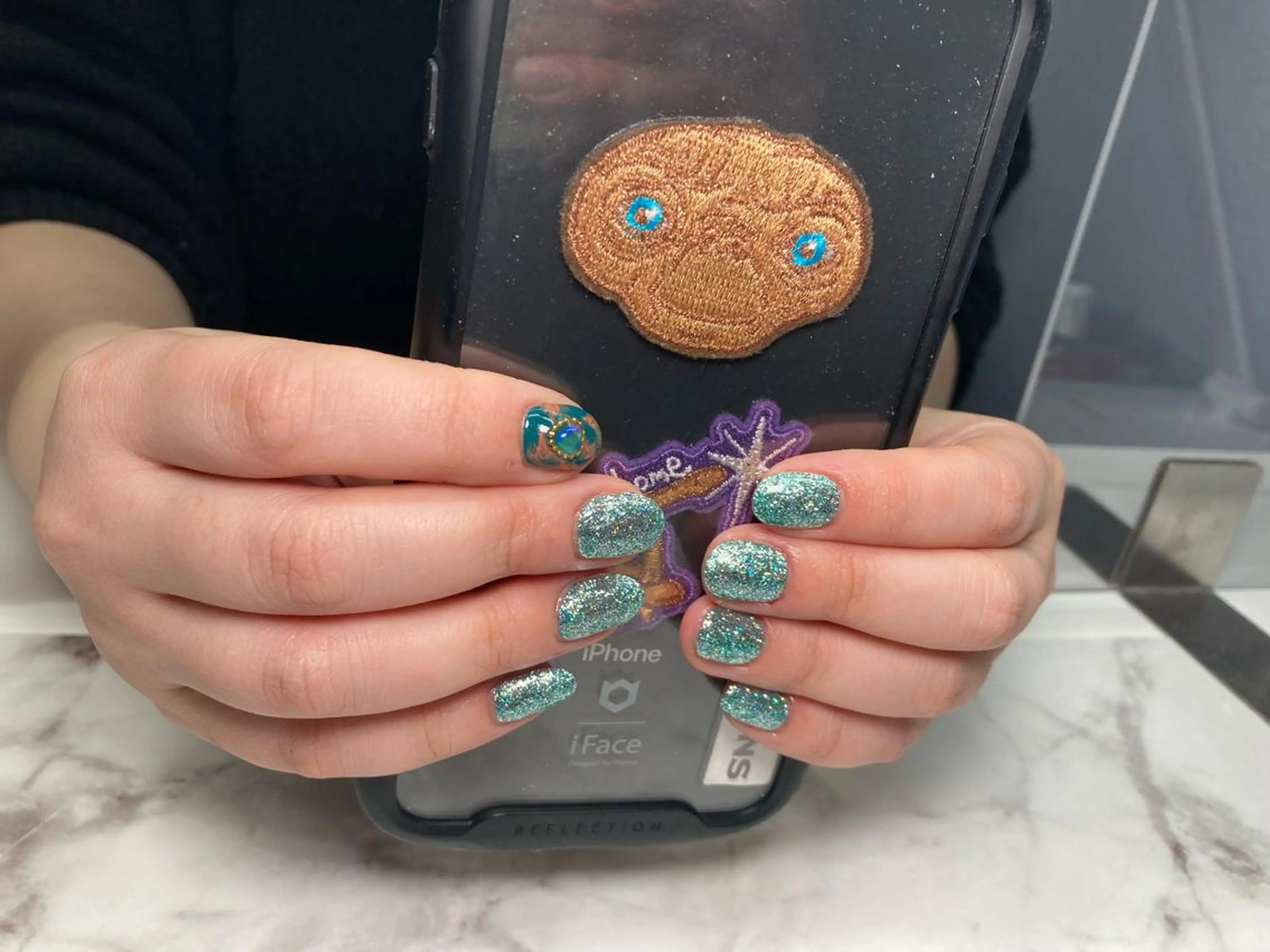 ネイル グリーン ラメ(グリッター) オレンジ Nail Salon L’arc所属・Kawasaki Shinyaのネイルデザイン