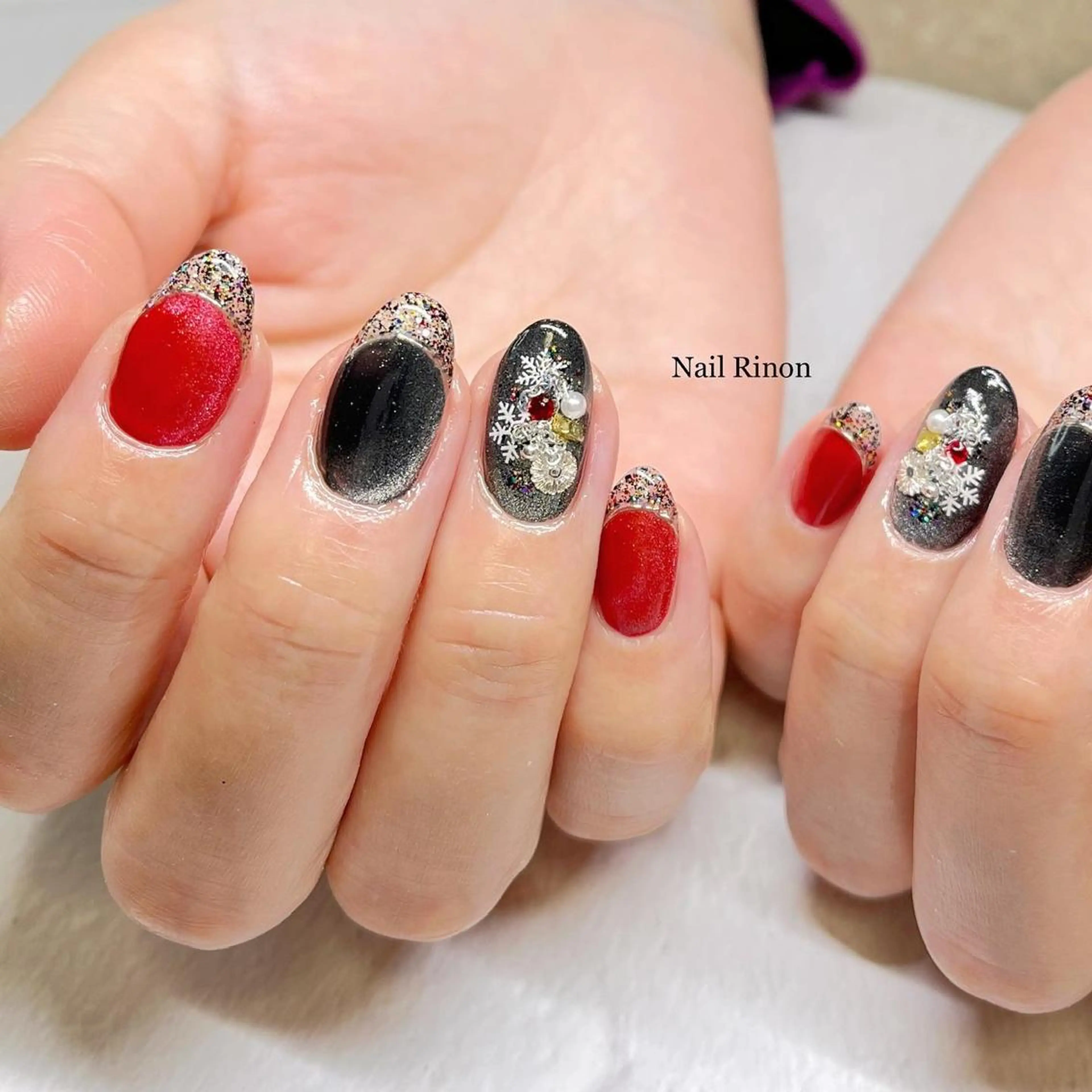 ネイル クリアネイル フレンチネイル ラメ(グリッター) マグネットネイル ハンドネイル Nail Rinonのネイルデザイン