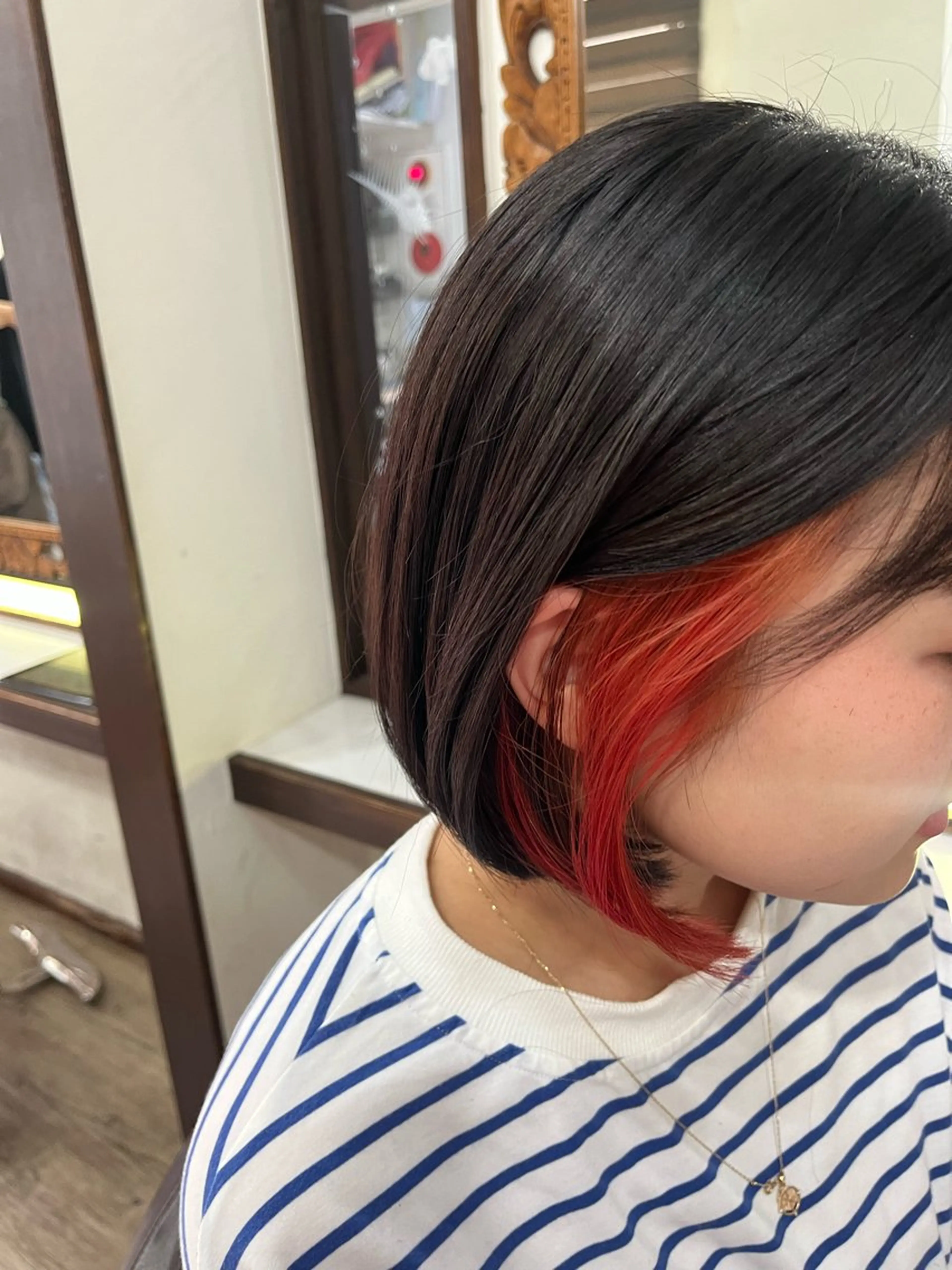 カラー インナーカラー hair design kahuna 弘明寺店所属・ニッタ ダイキ【モデル募集】のヘアスタイル