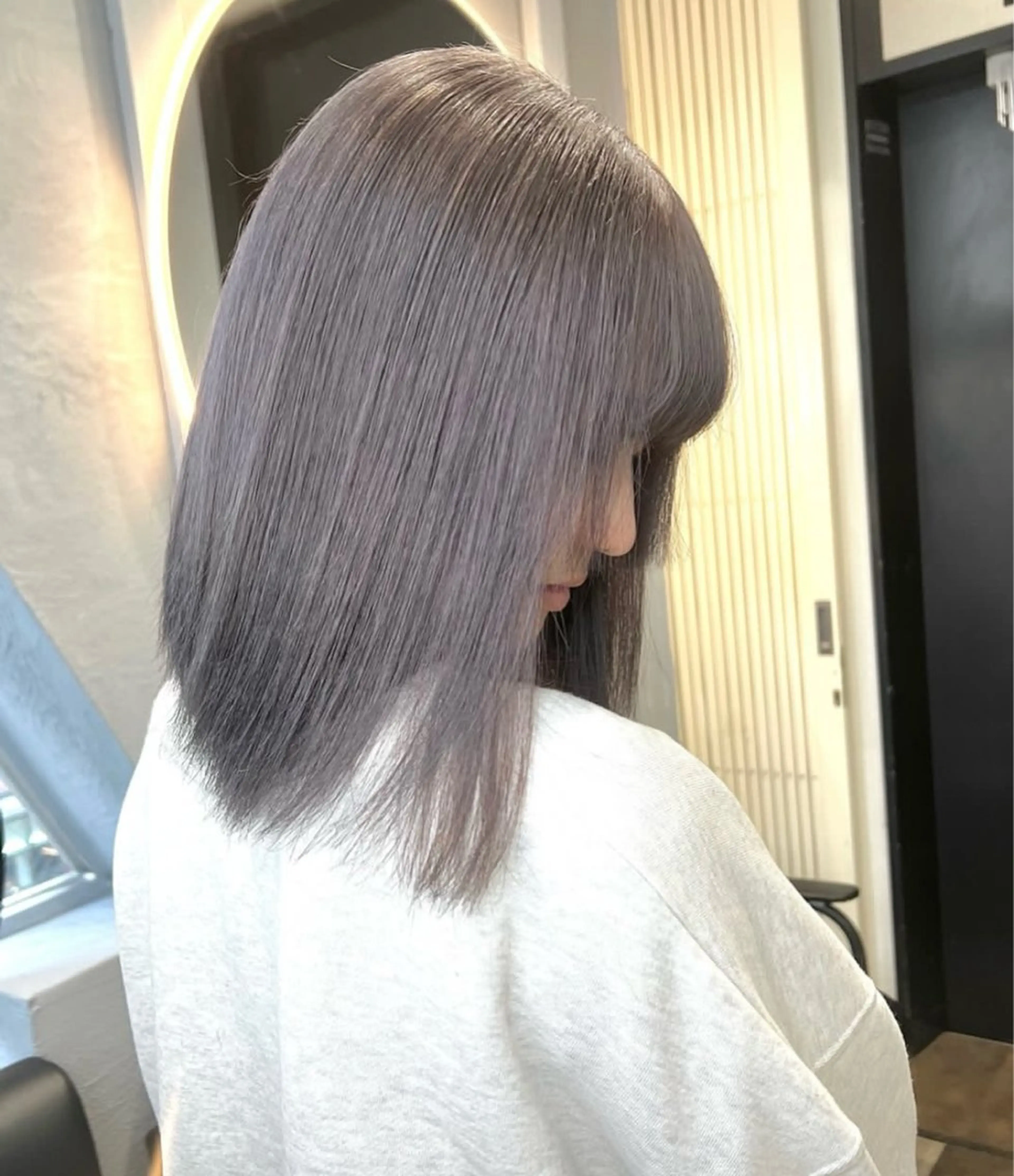 ミディアム カラー ヘアカラー GiseL アンリのヘアスタイル