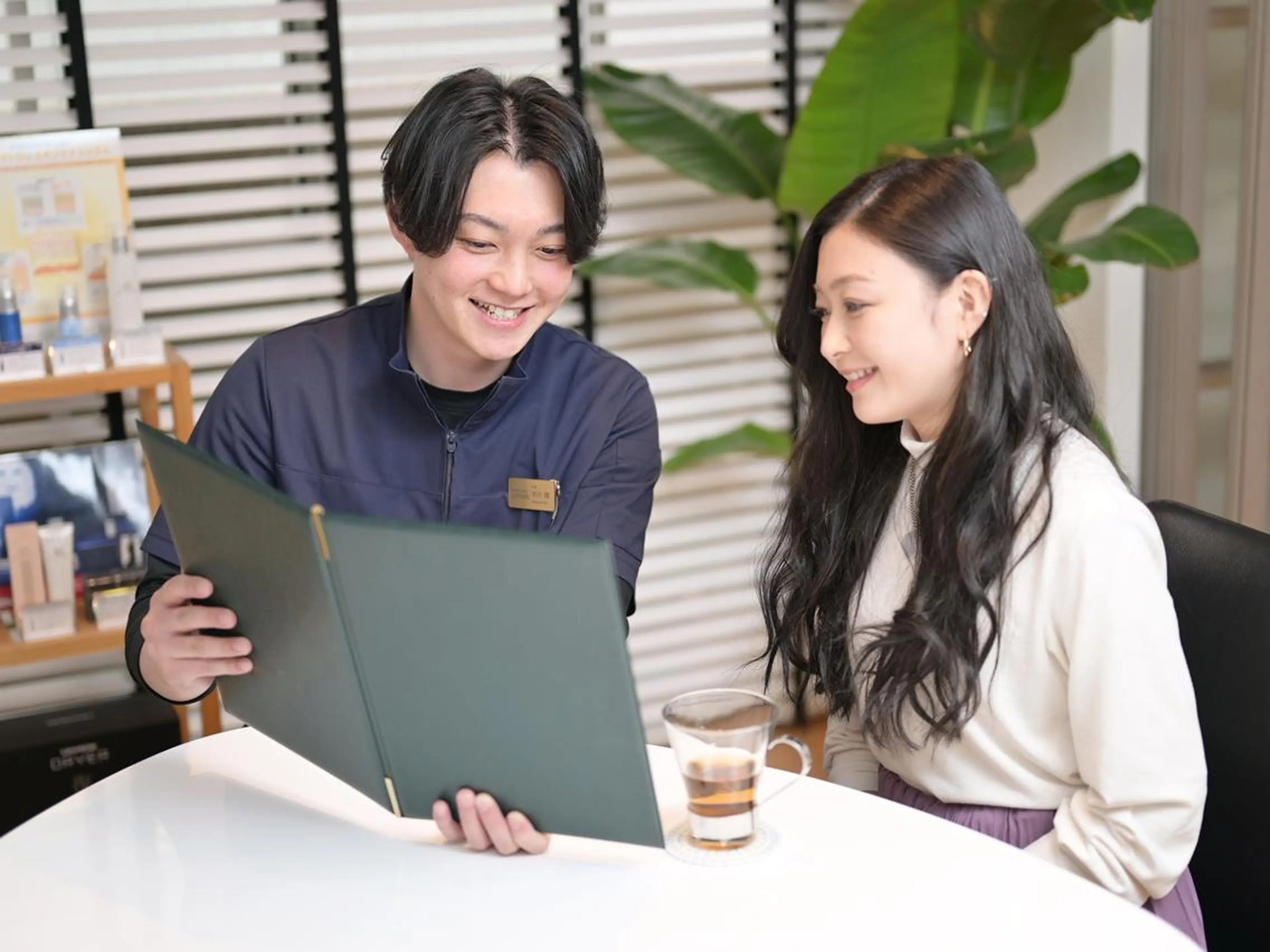 アイブロウ メンズ ビューティーサロン リノアのエステ・リラクイメージ