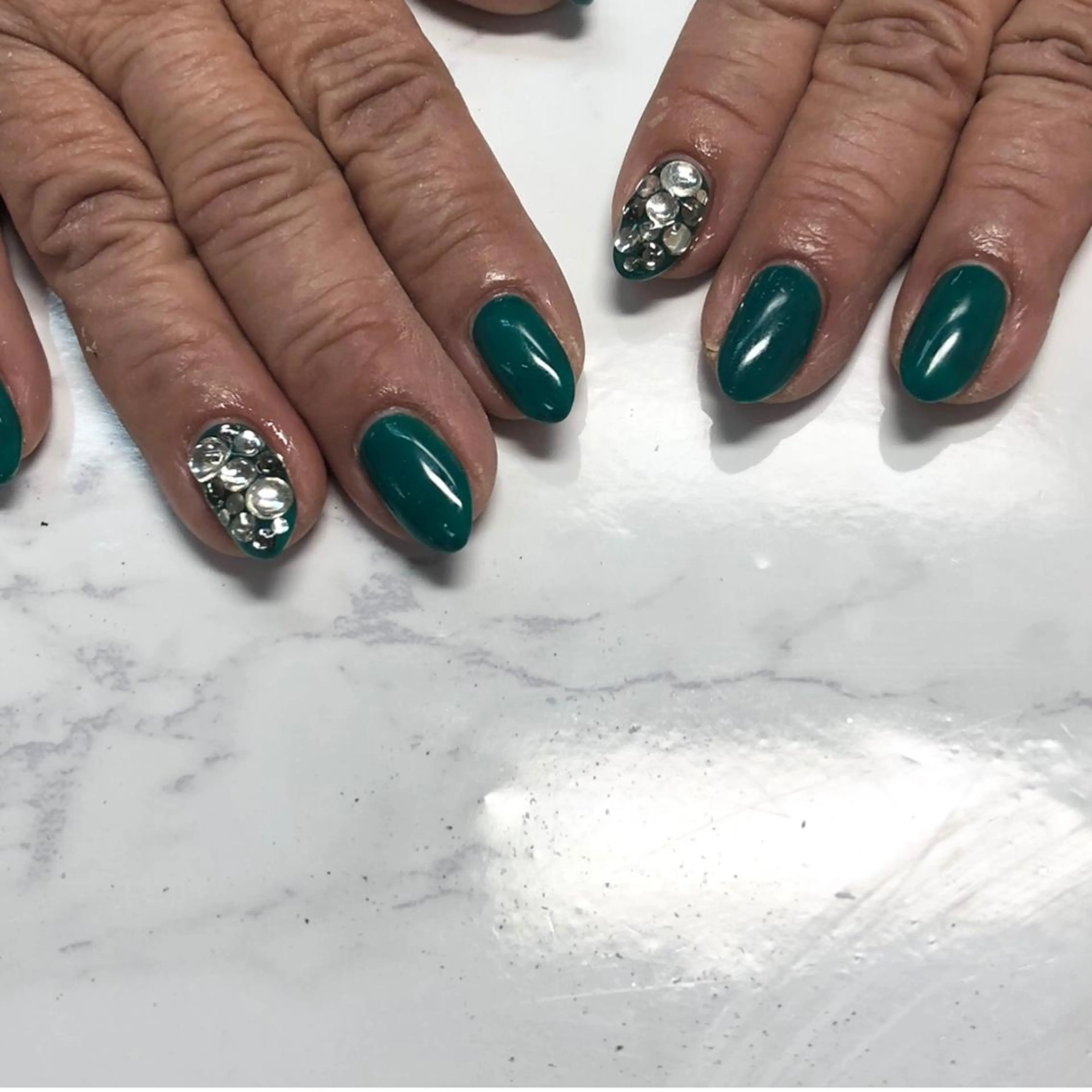 ネイル アートネイル キラキラネイル i'm nailのネイルデザイン