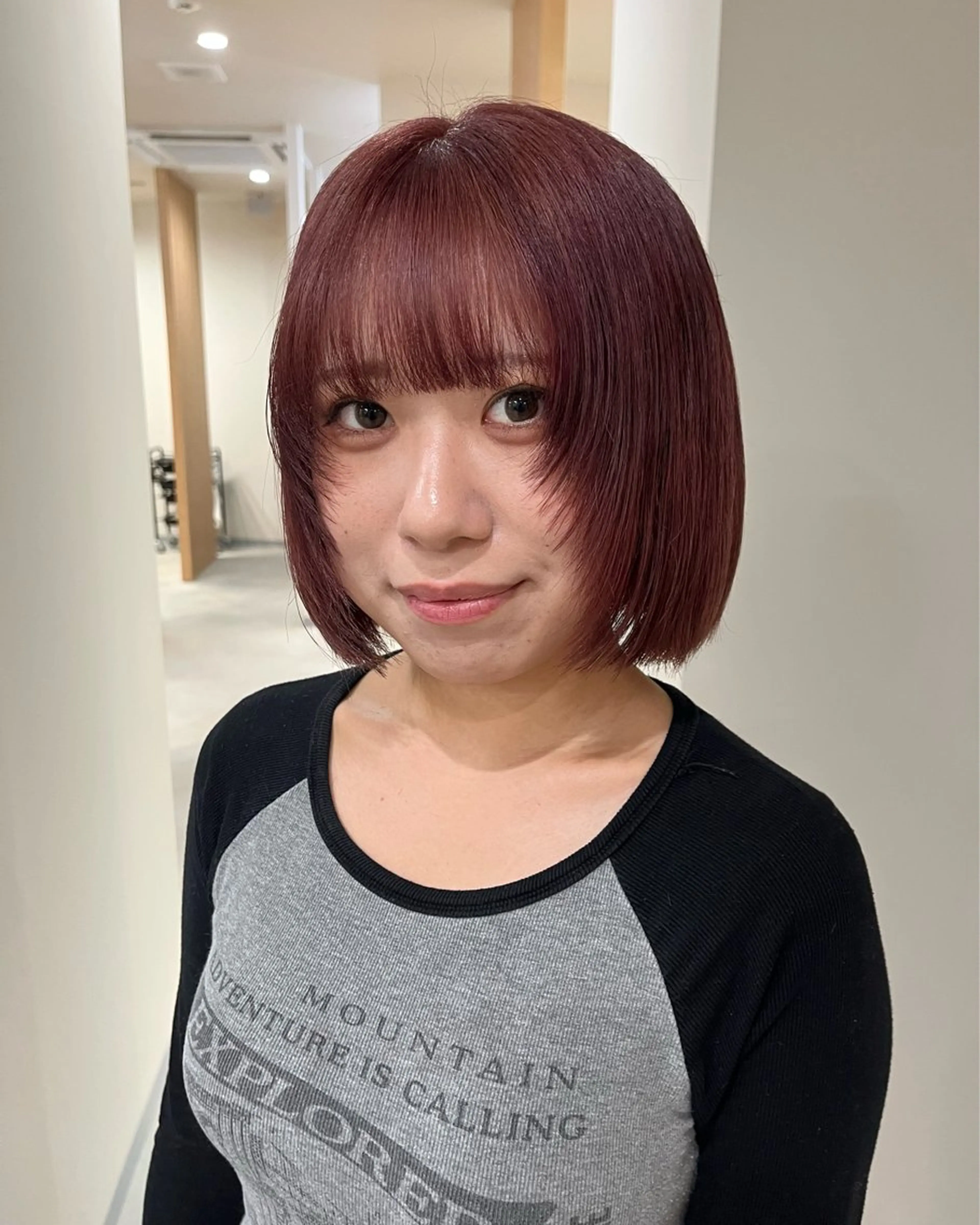 ショート カラー ボブレイヤー ボブ レイヤーカット ヘアカラー トリートメント china/ボブ ブリーチカラーのヘアスタイル