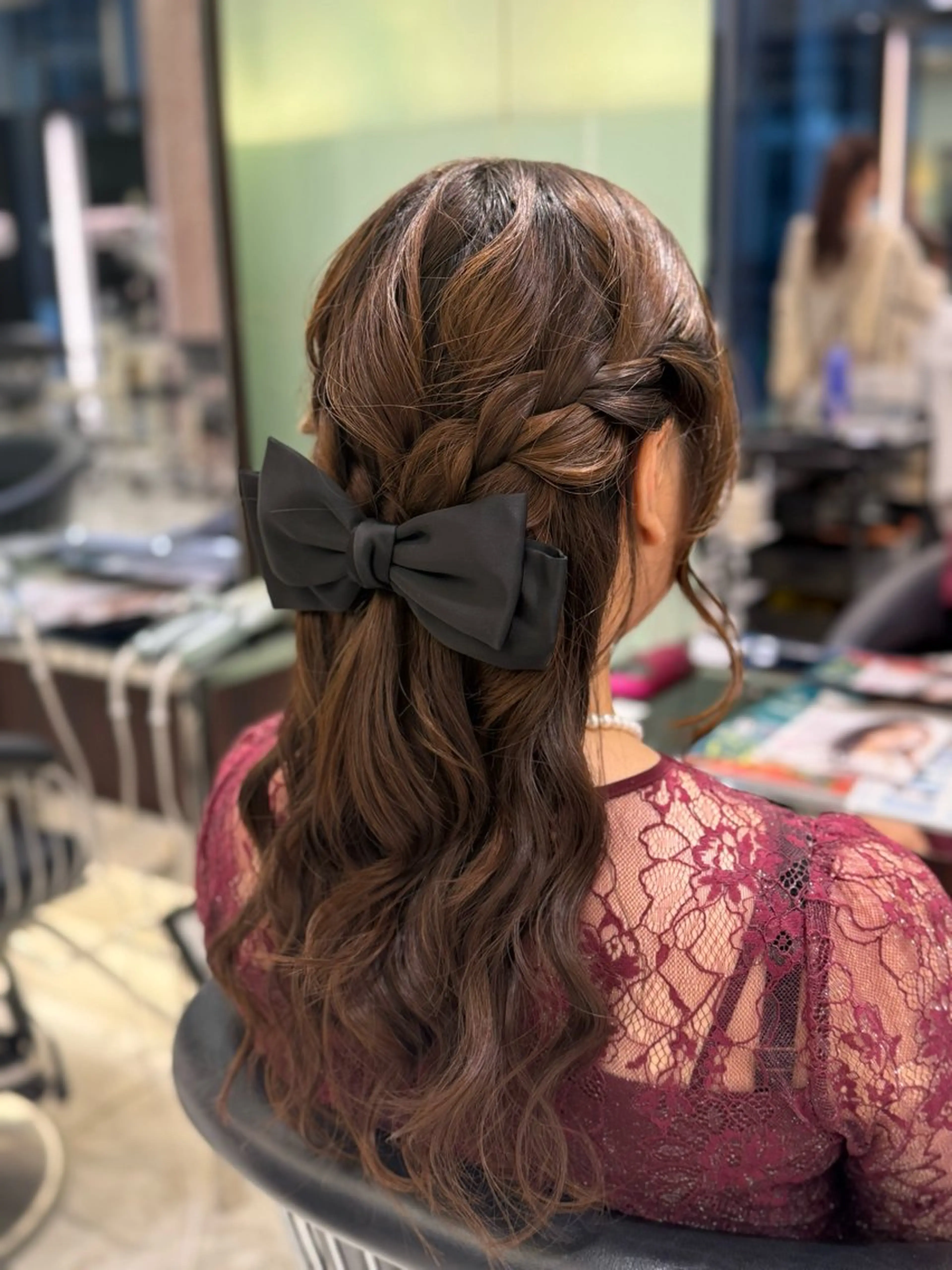 ヘアアレンジ ヘアセット ボブ・ショートパーマ 🌻Yurinaのヘアスタイル