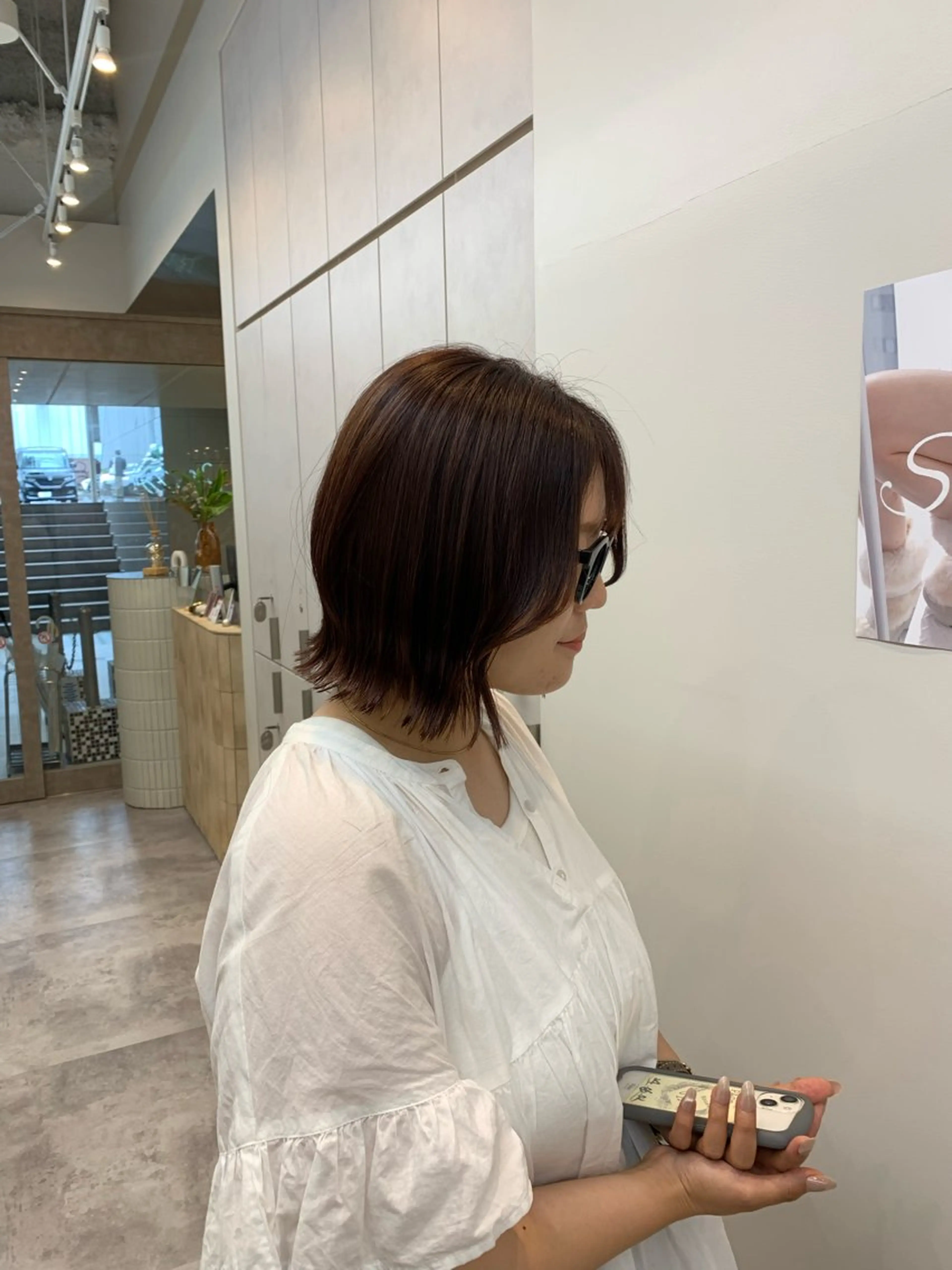 ミディアム ボブ くびれヘア カット ヘアカラー トリートメント Hello by Sea所属・レイヤー/艶髪/ボブ /くびれ/伊藤　勇司のヘアスタイル