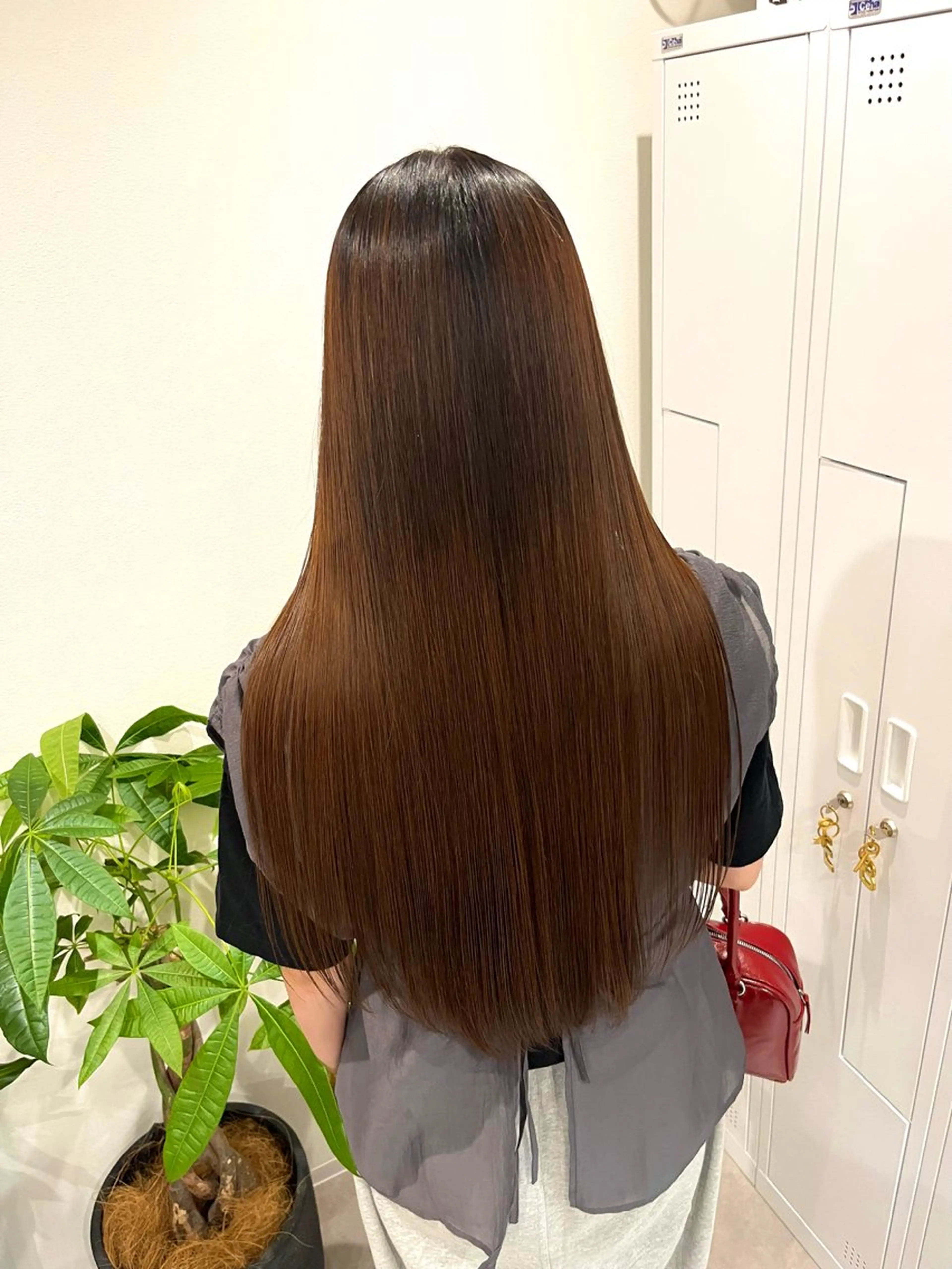 セミロング 原田 優花のヘアスタイル