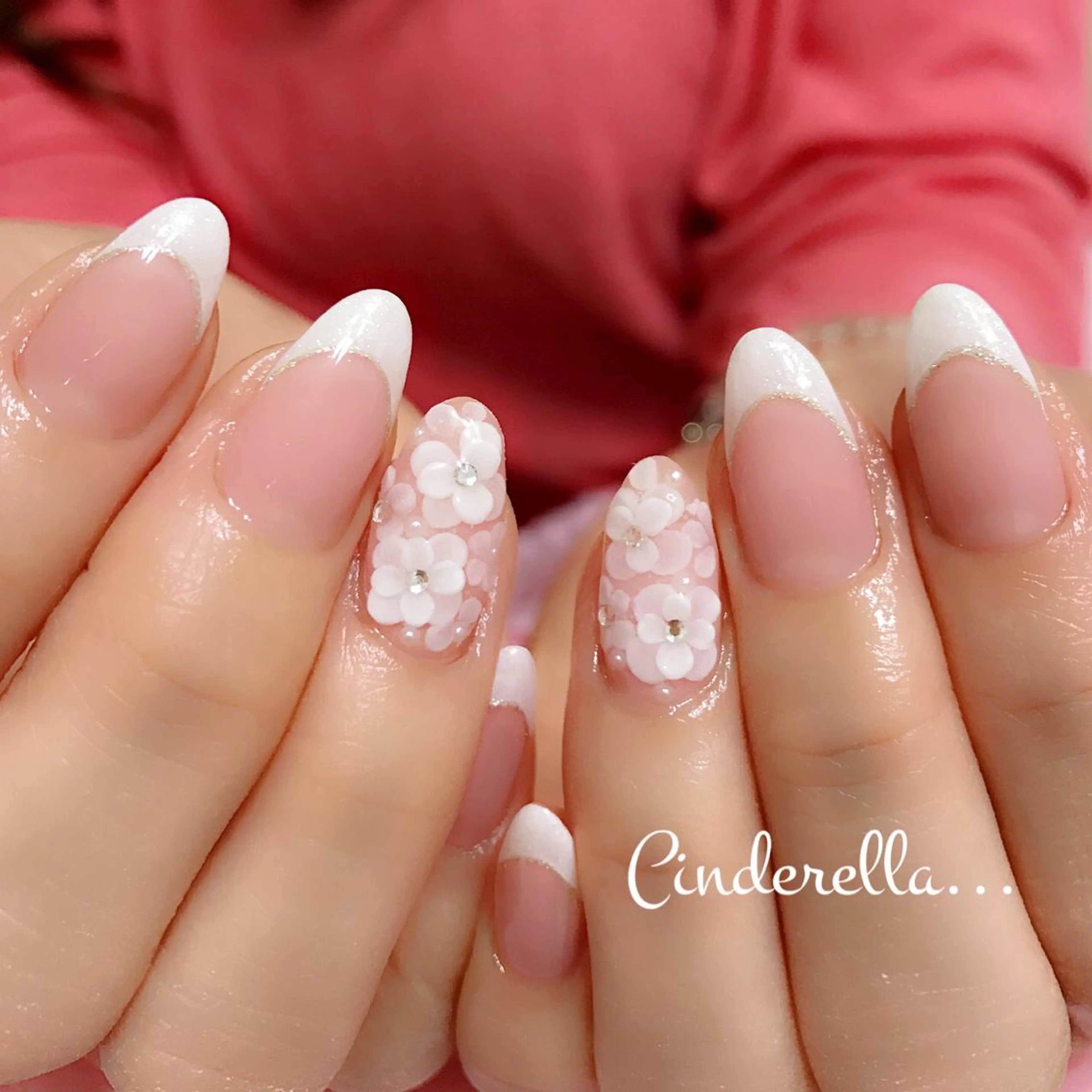 ネイル ブライダルネイル Nailroom. Cinderellaのネイルデザイン