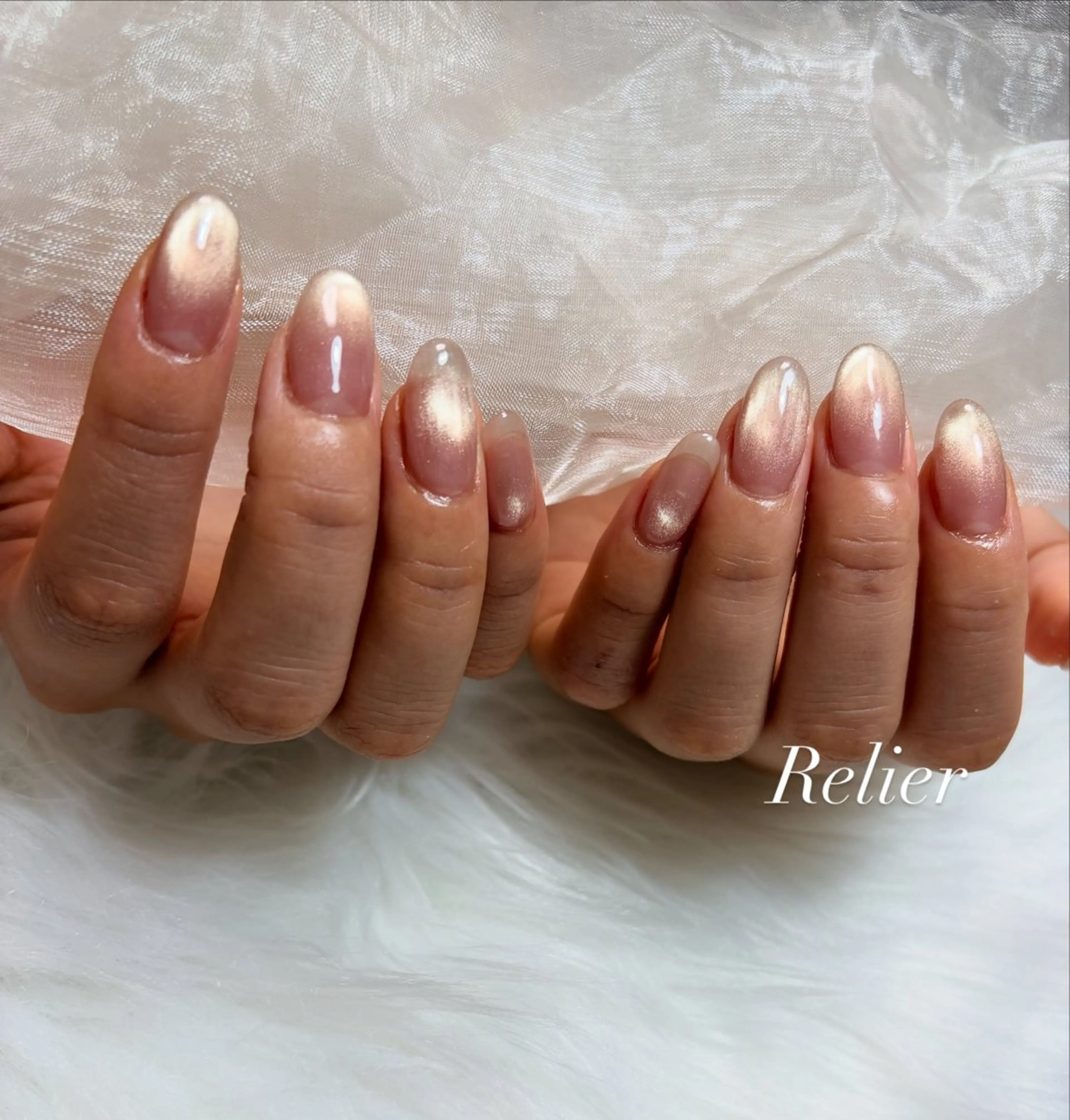 ネイル ゴールド ラメ(グリッター) オフィスネイル ハンドネイル Relier Airiのネイルデザイン