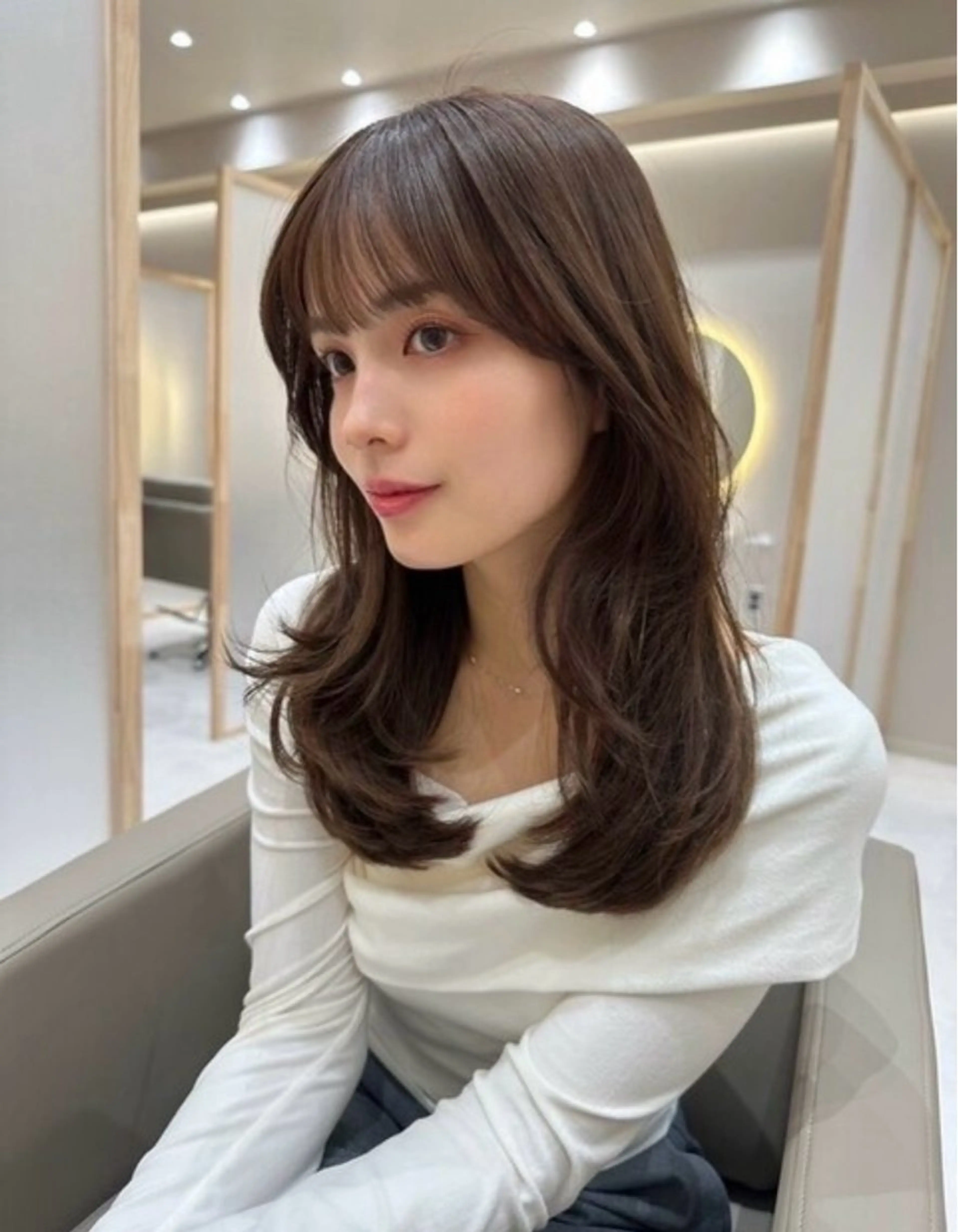 ミディアム カット ヘアカラー トリートメント レイヤーカット🌙 ヒロキのヘアスタイル