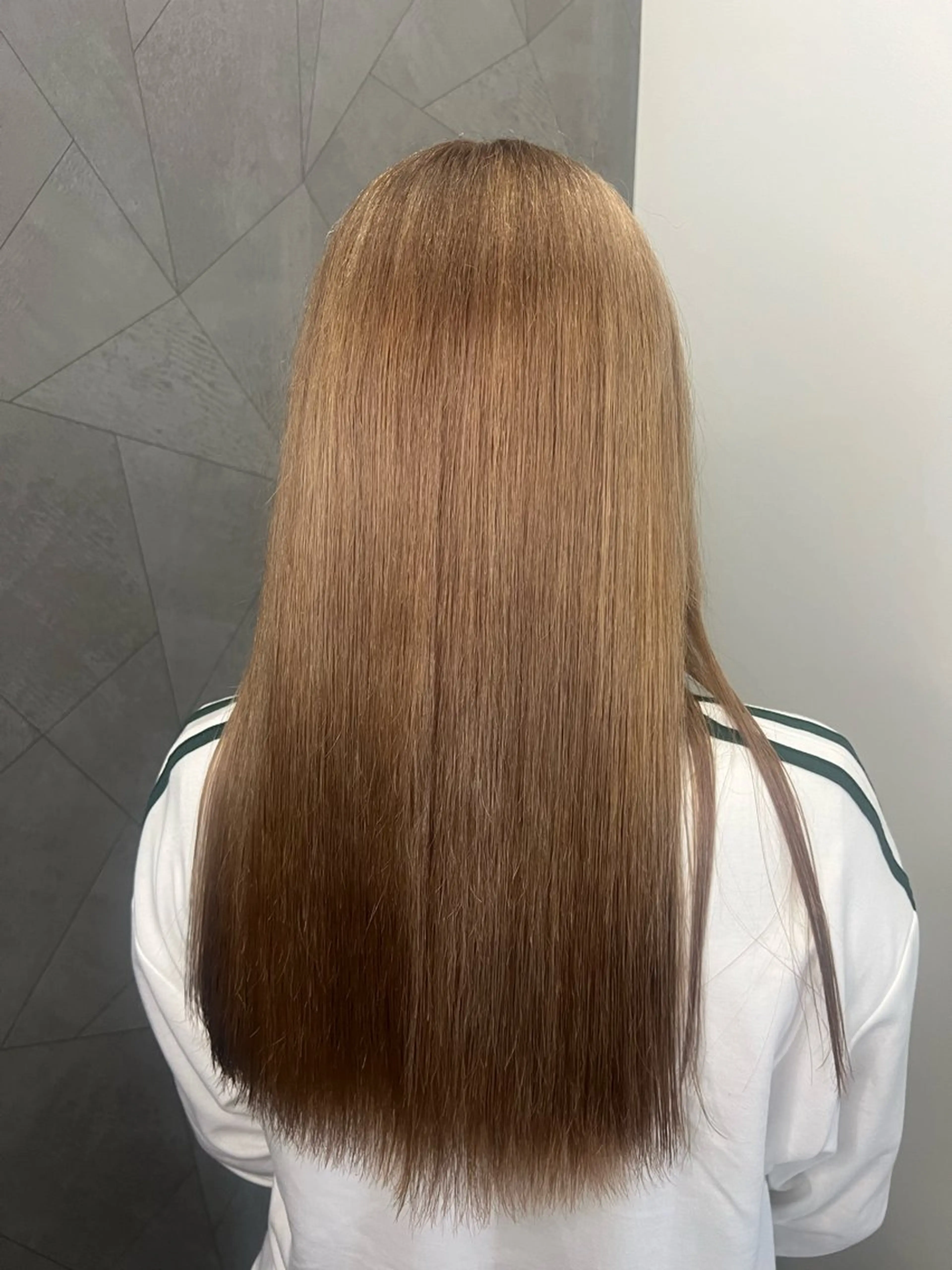 カラー 髪質改善&ハイトーンカラー BALE所属・Hikaru Memelu 中津店のマツエク・マツパデザイン