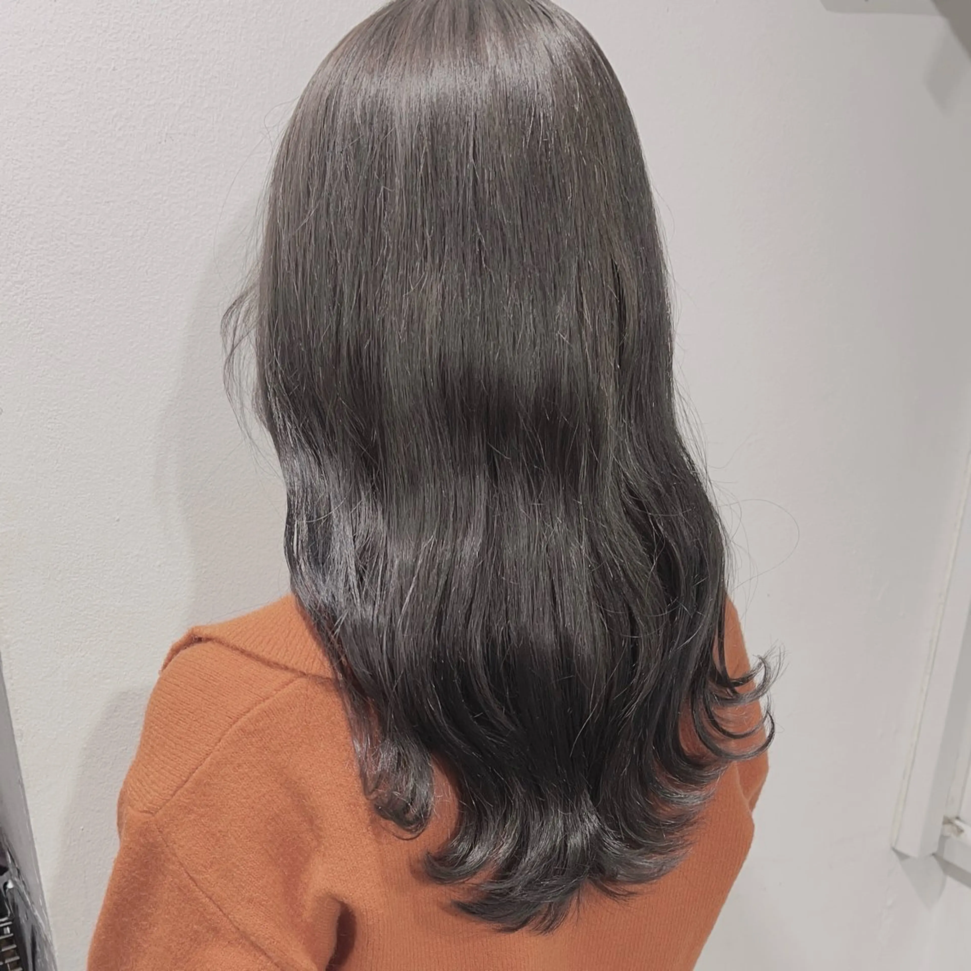 ロング カラー ヘアカラー トリートメント ヘッドスパ ヘアセット 𓏸レイヤー髪質改善 透けカラーカノン🫧のヘアスタイル
