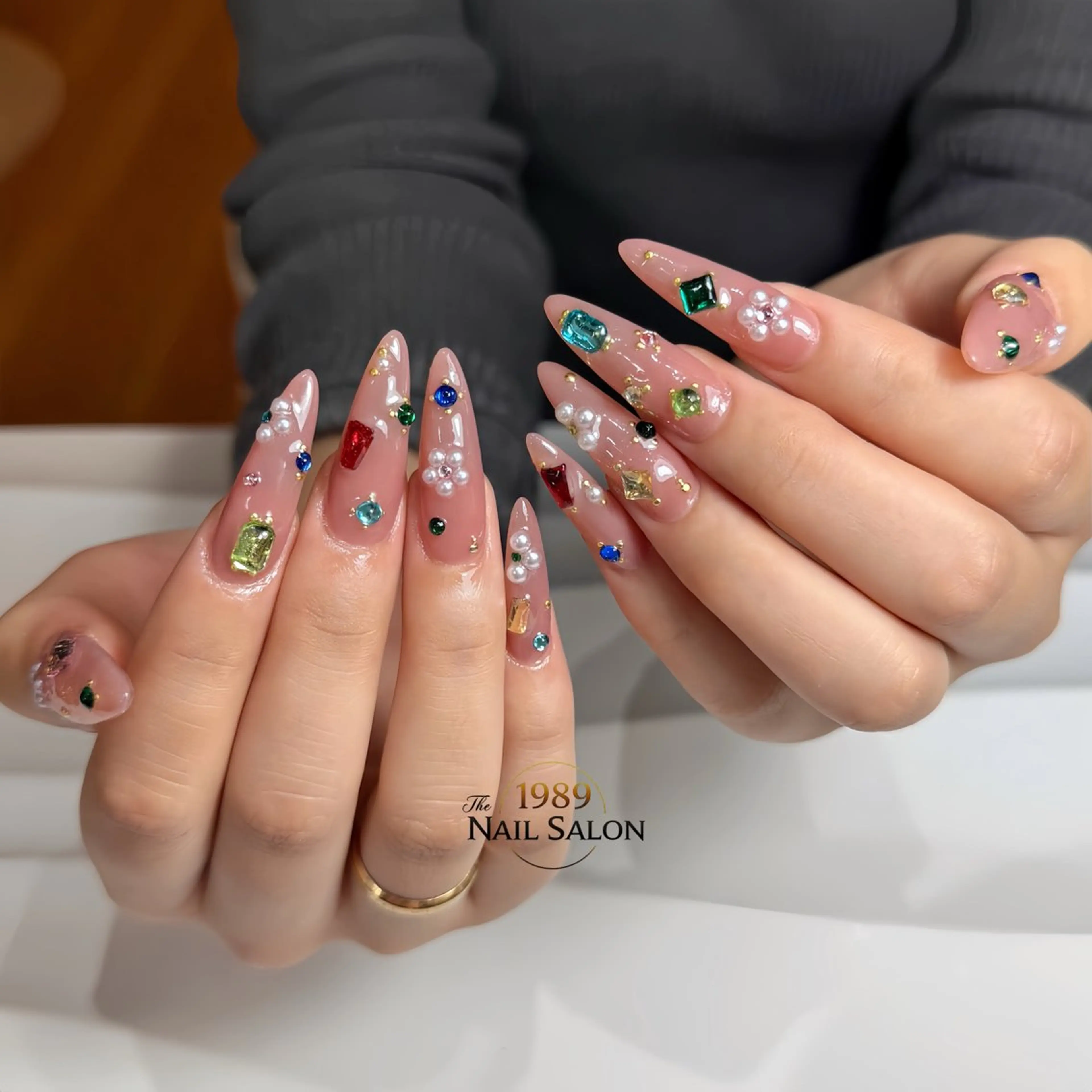 ネイル ハンドネイル The 1989 Nail Salonのネイルデザイン