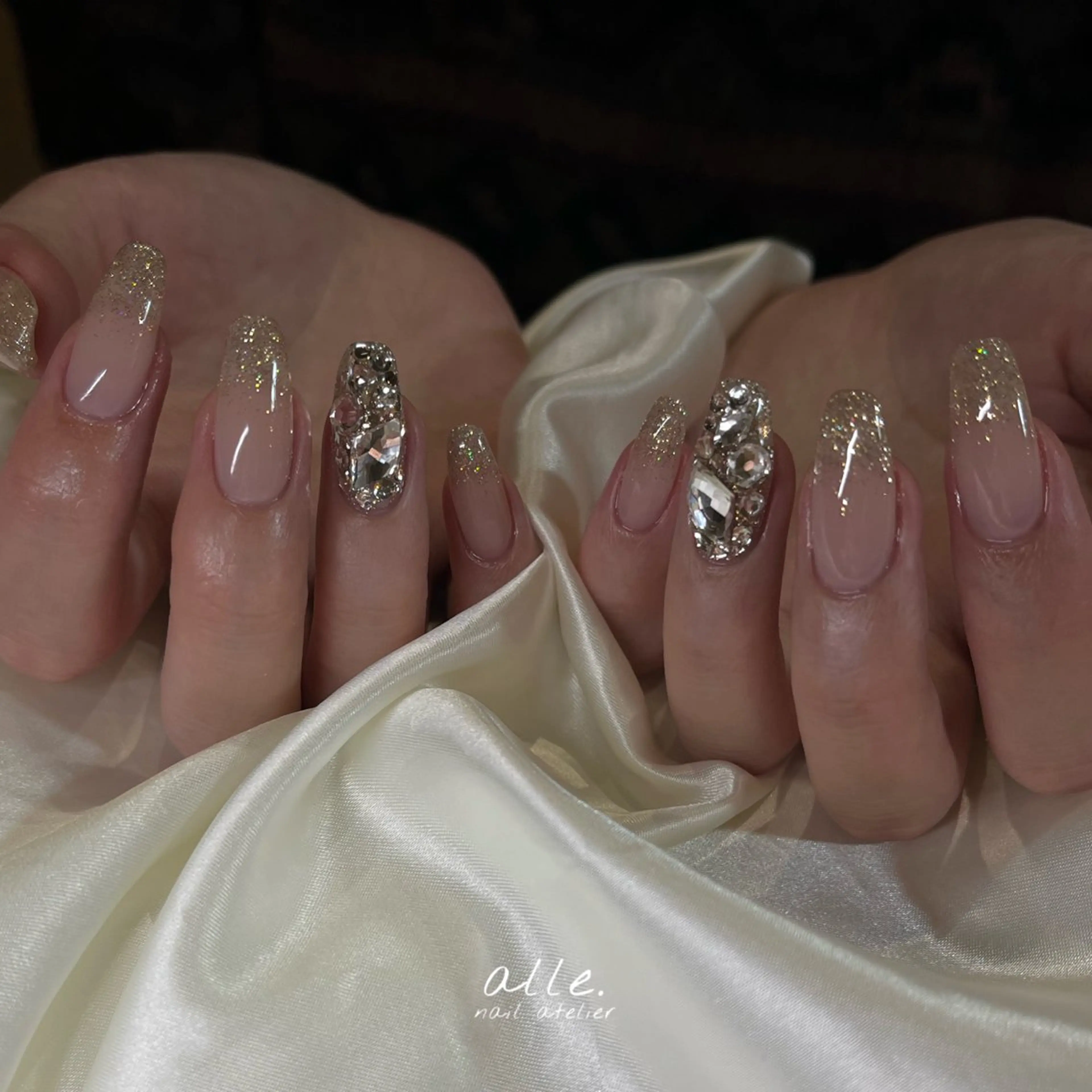 ネイル ハンドネイル atelier alle.のネイルデザイン