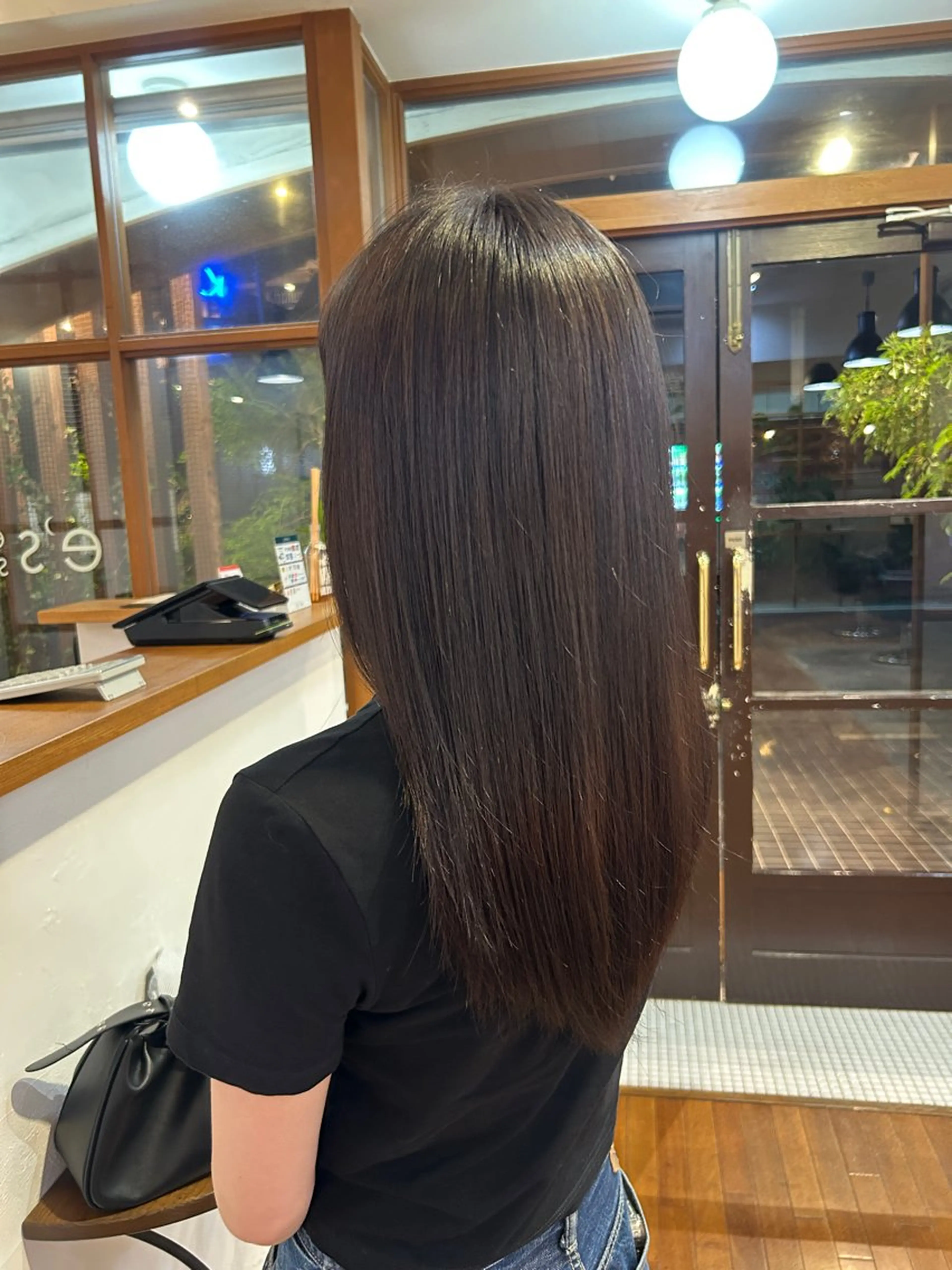 カラー ✩佐野ジョウタロウ /艶カラー/縮毛矯正のヘアスタイル