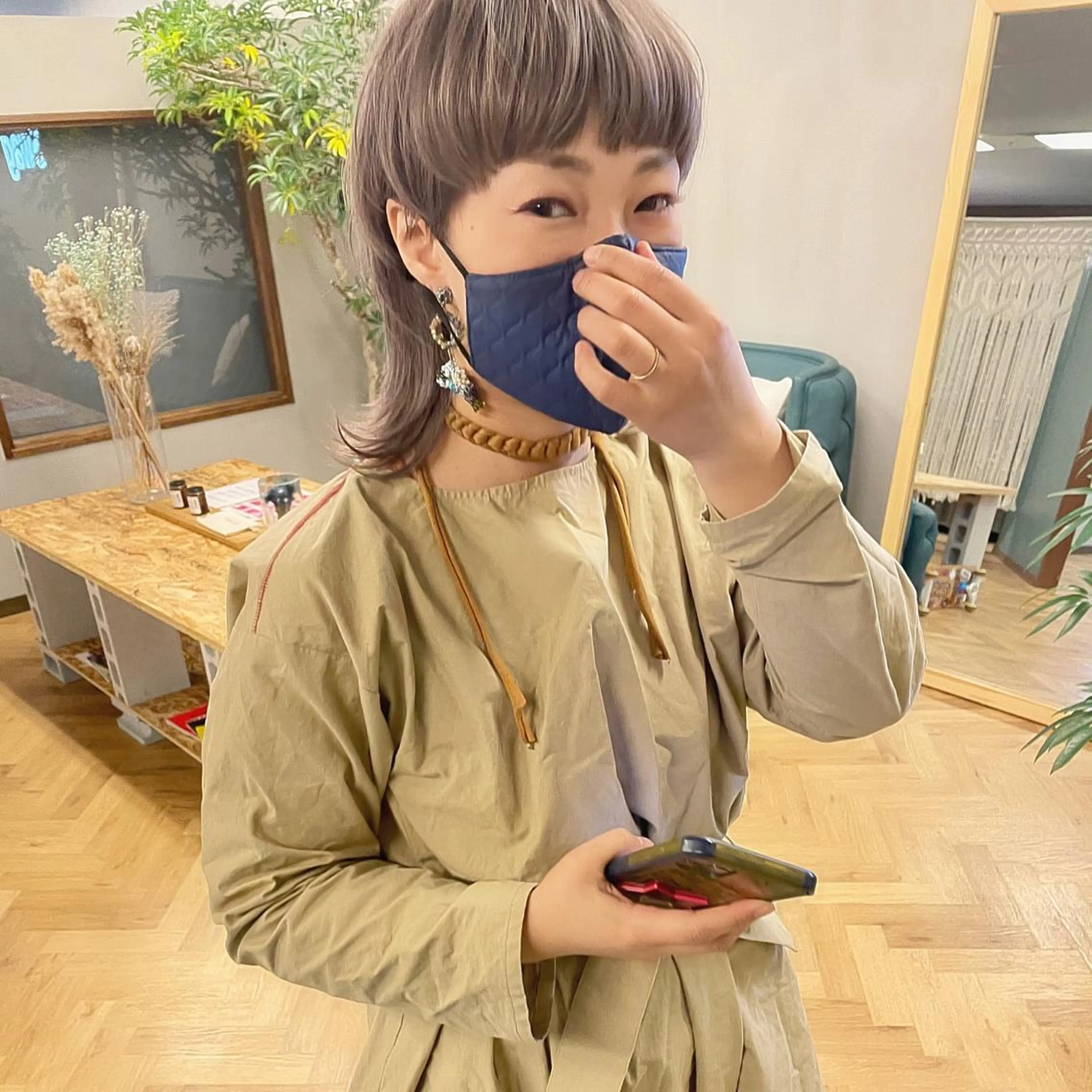 ショート カラー パーマ ベージュカラー ラベンダーカラー ラベンダーベージュ カット ヘアカラー トリートメント tatsumi/ボブ ウルフ/レイヤーのヘアスタイル