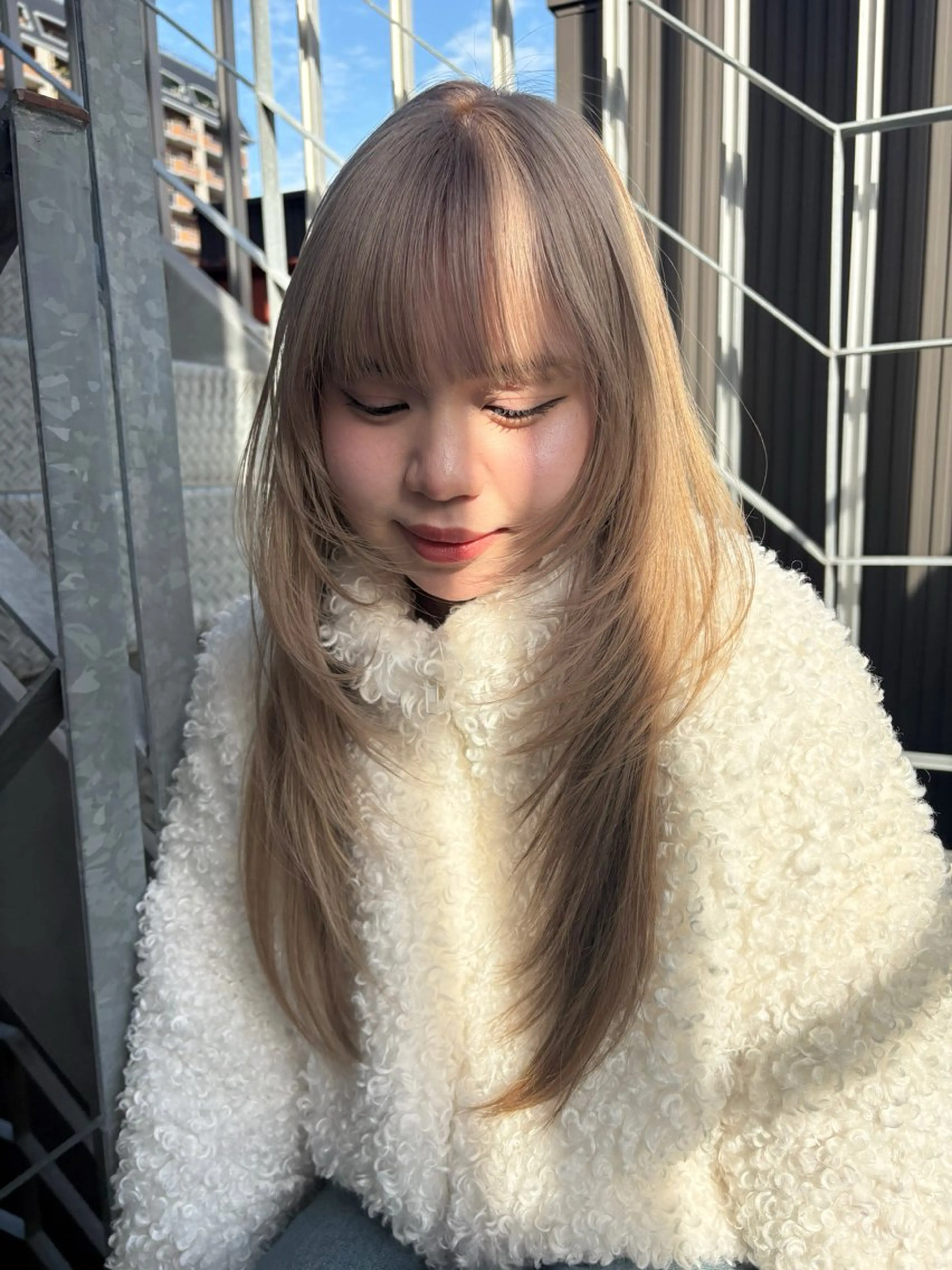 ロング ハッシュカット🎀 レイヤーカットのヘアスタイル