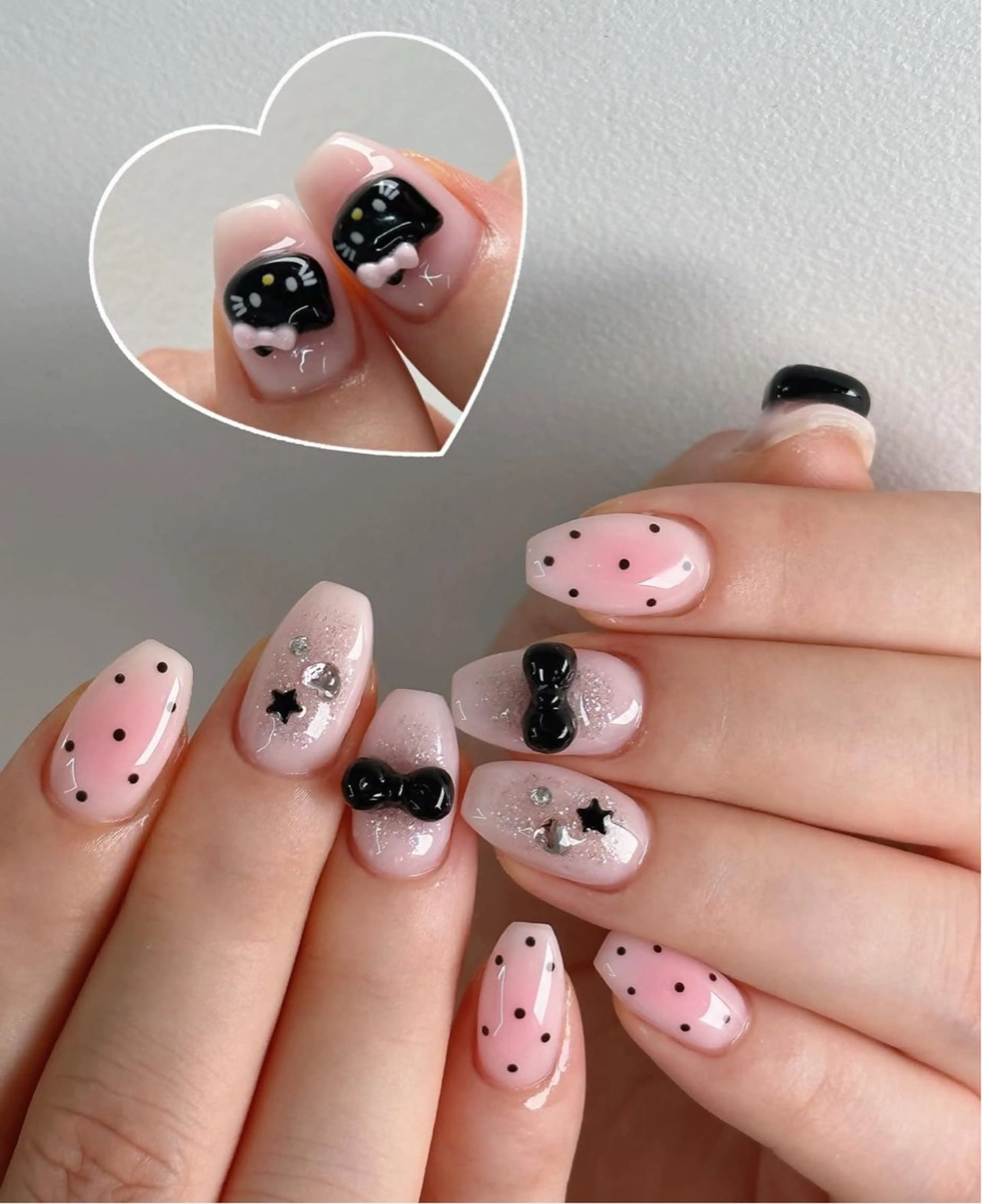 ネイル アニマル柄 オーロラネイル チークネイル フラッシュネイル ジェルネイル Lina nail所属・Luna 池袋のネイルデザイン