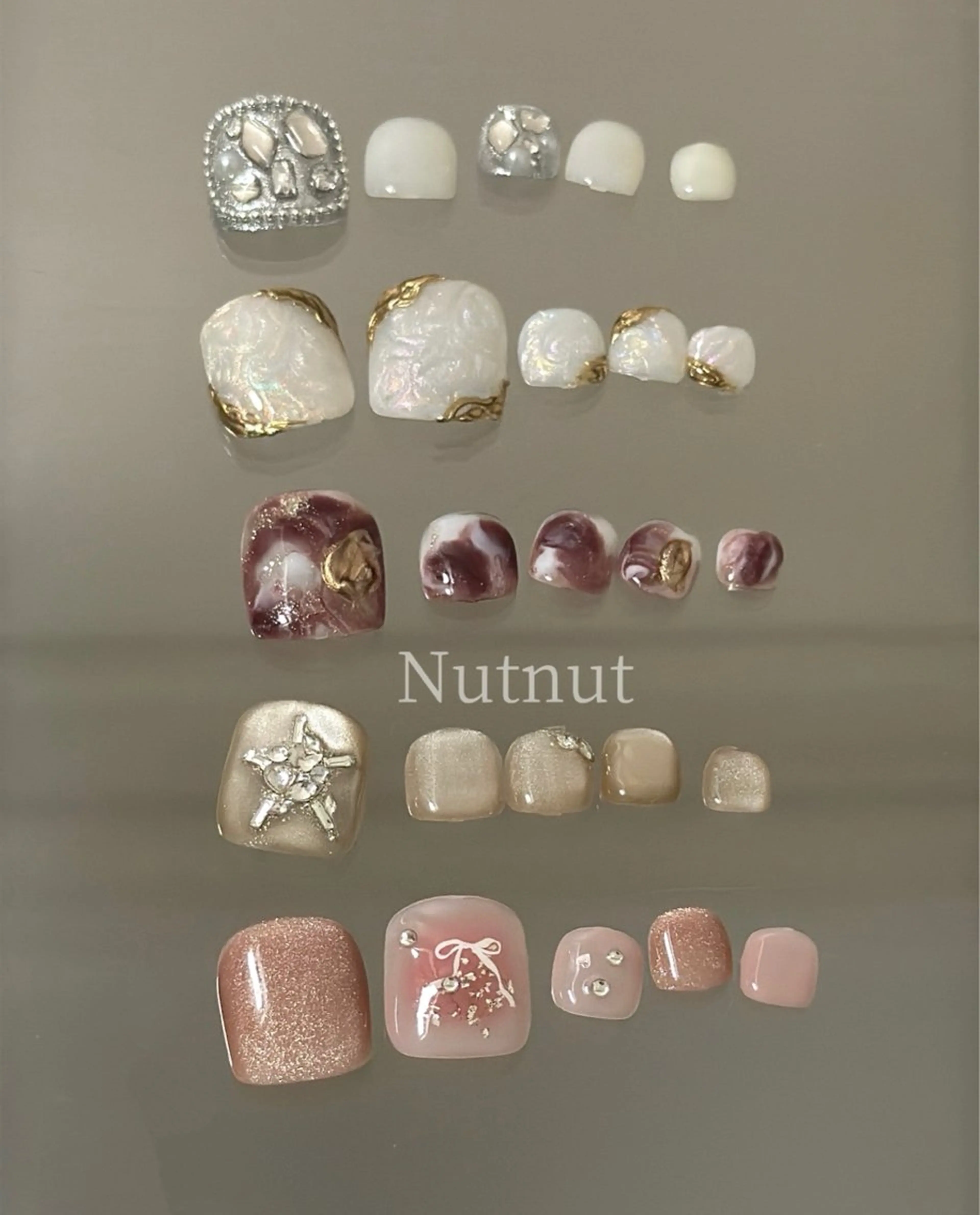 ネイル フットネイル ニュアンスネイル NutNut 原宿/北参道【ナットナット】所属・清水 夏澪のネイルデザイン