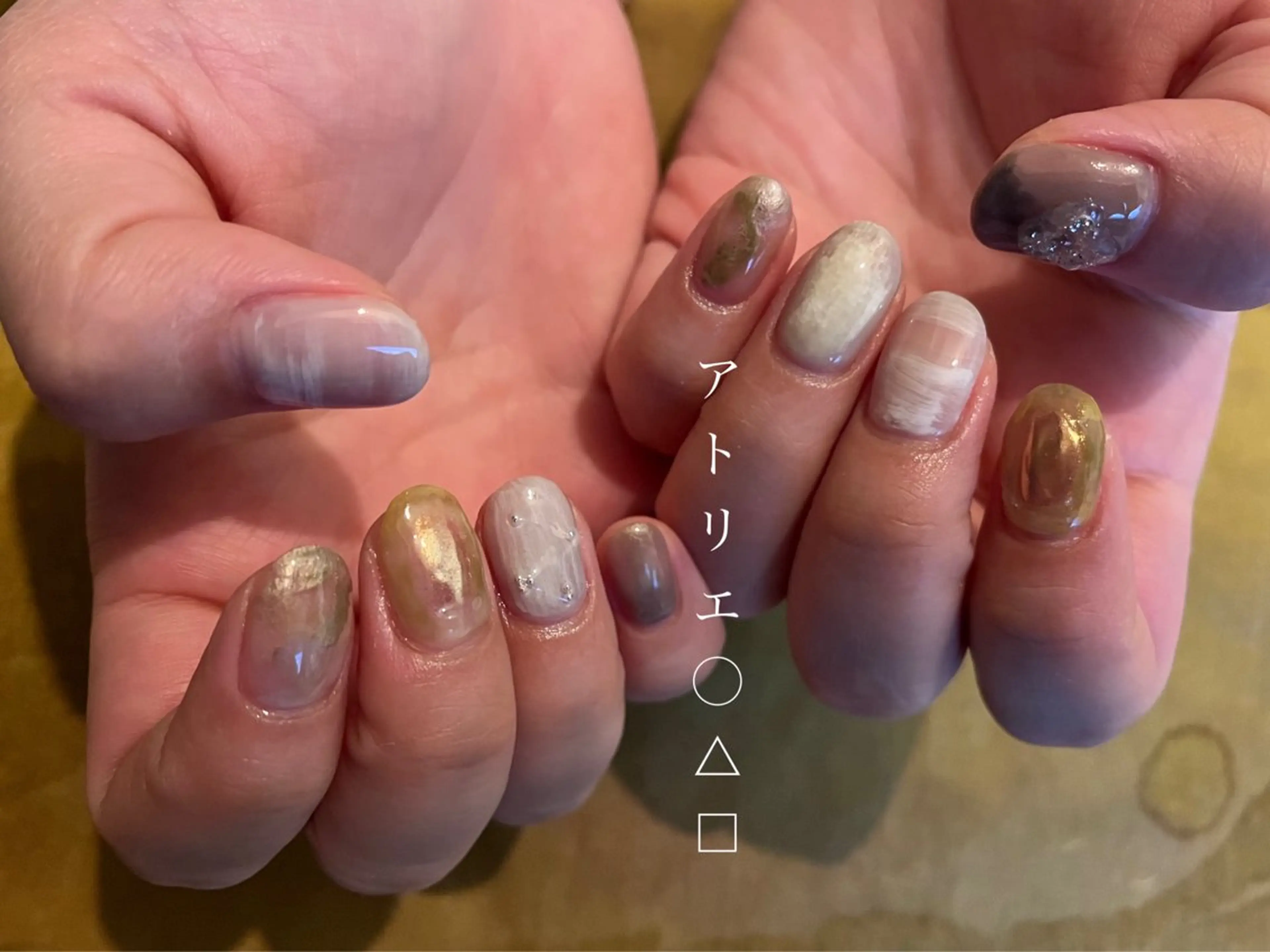 ネイル ハンドネイル アトリエ ○△□のネイルデザイン