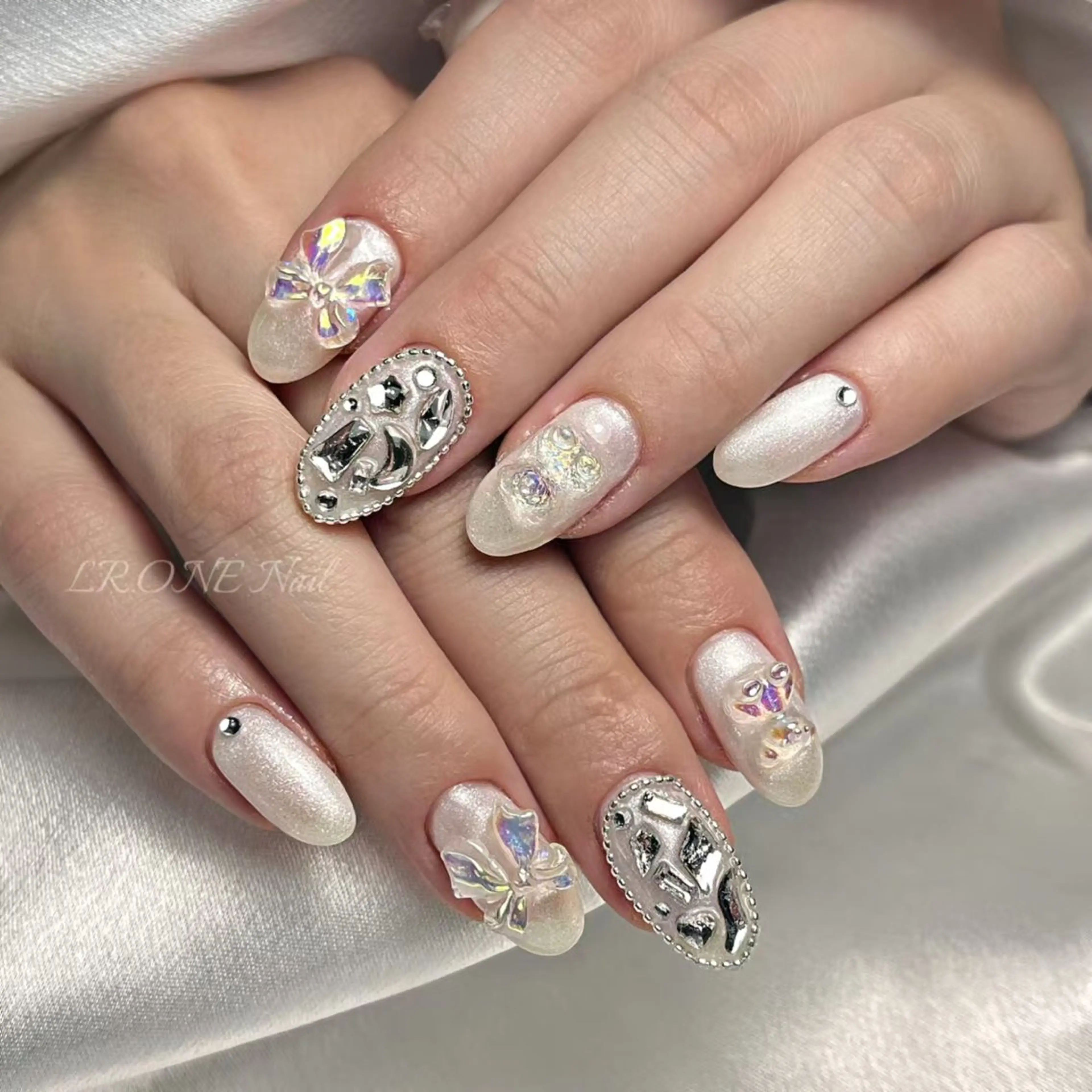 ネイル ハンドネイル LR.ONE ヨウのネイルデザイン