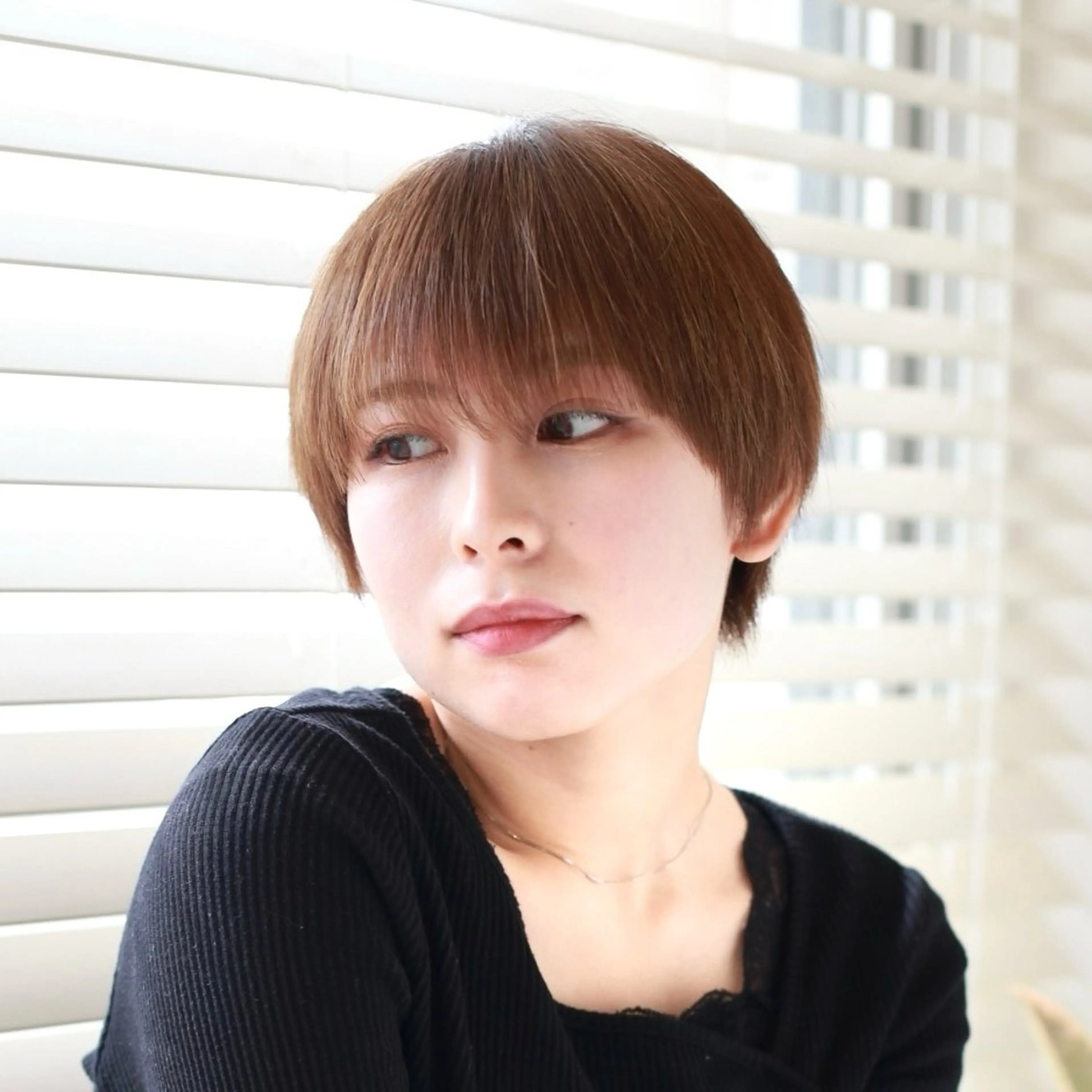 ショート カット ガレリアエレガンテ名駅店所属・【ショート/ボブ 丸みショート】深萱のヘアスタイル