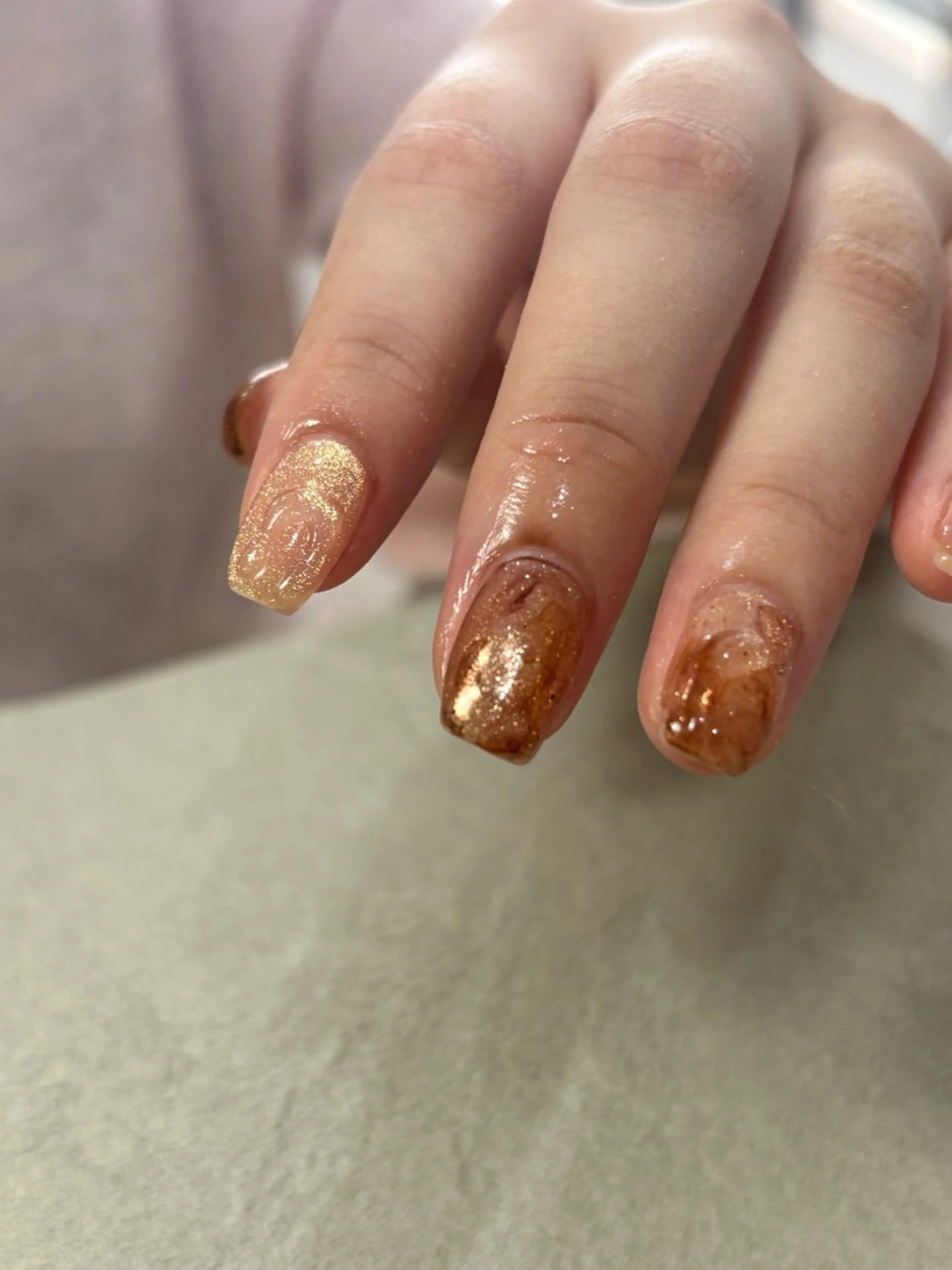 ネイル ニュアンスネイル ハンドネイル 【 Lea's 】 kaedeのネイルデザイン