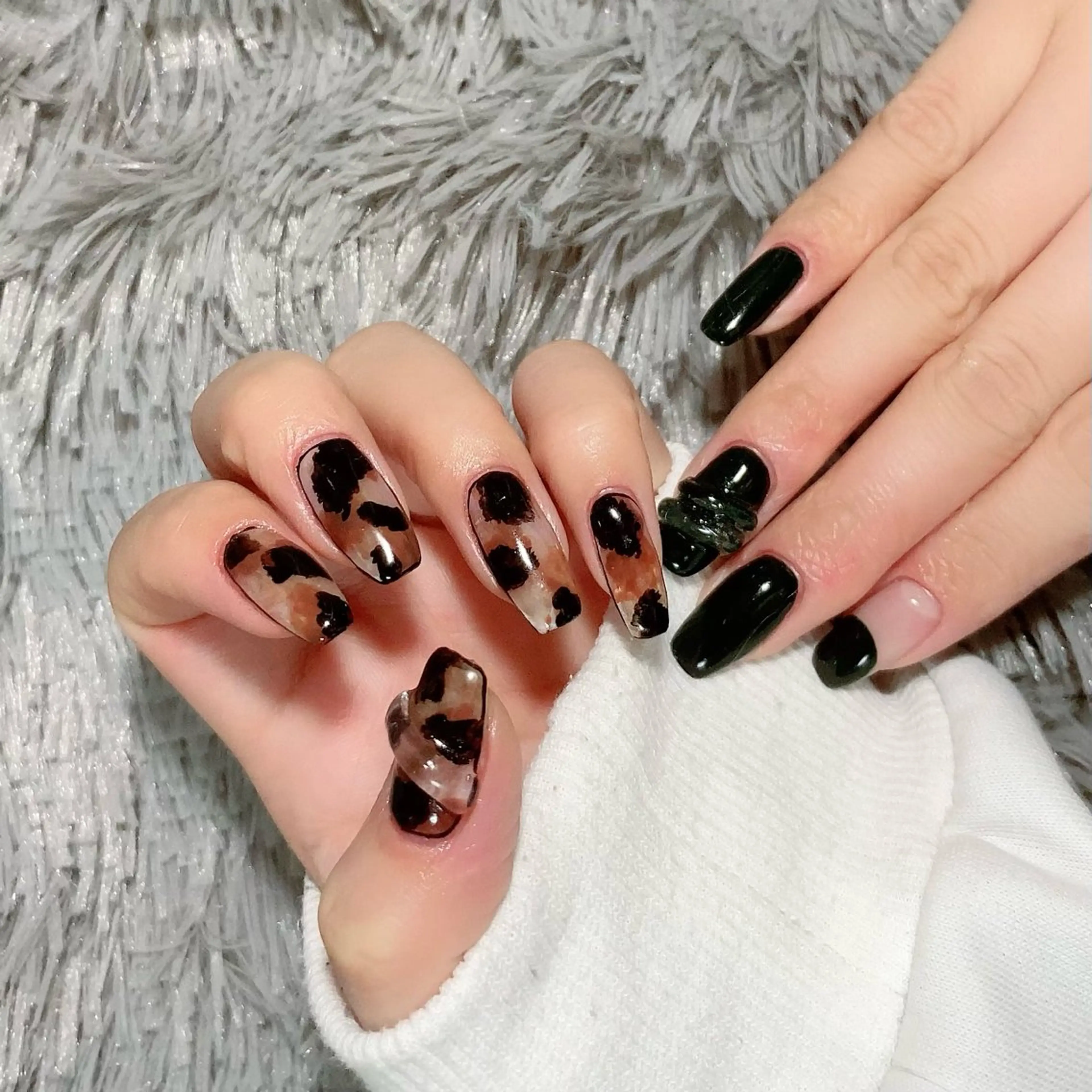 ネイル ニュアンスネイル MOG's所属・MOG sのネイルデザイン