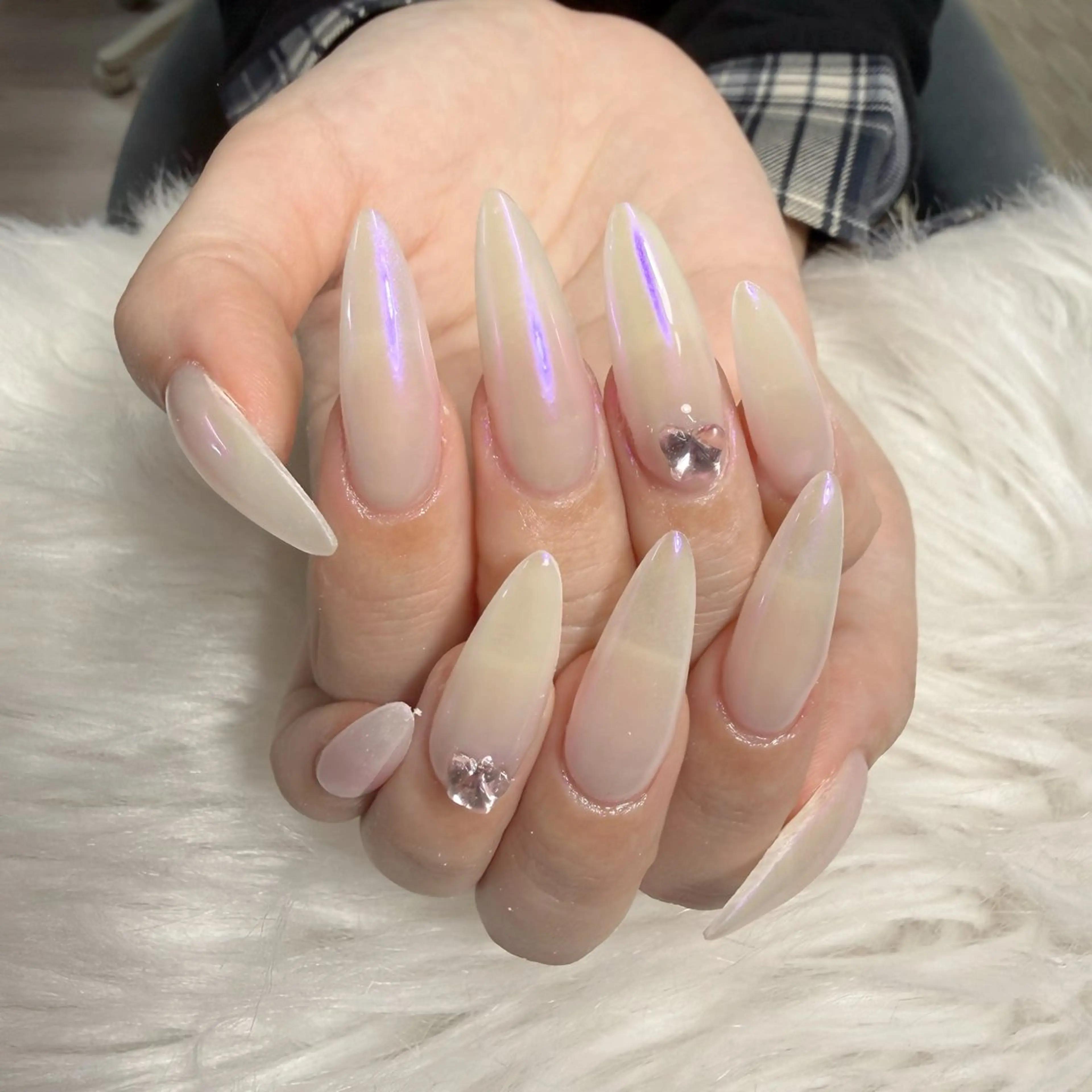 ネイル ハンドネイル 🎀nana🫧 ワンホンネイル🎀のネイルデザイン