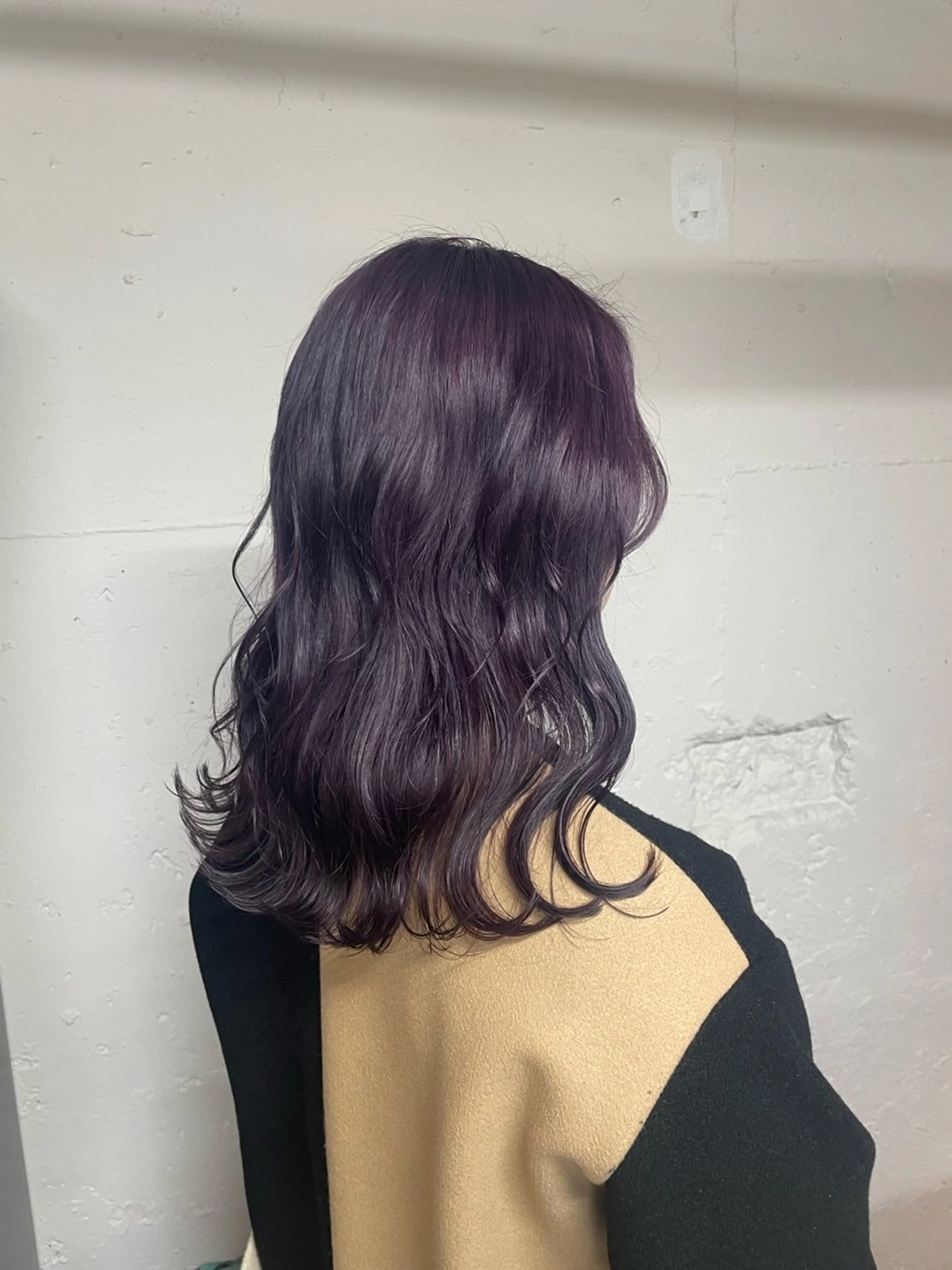 ミディアム ヘアカラー tokute 中野真咲🐺のヘアスタイル