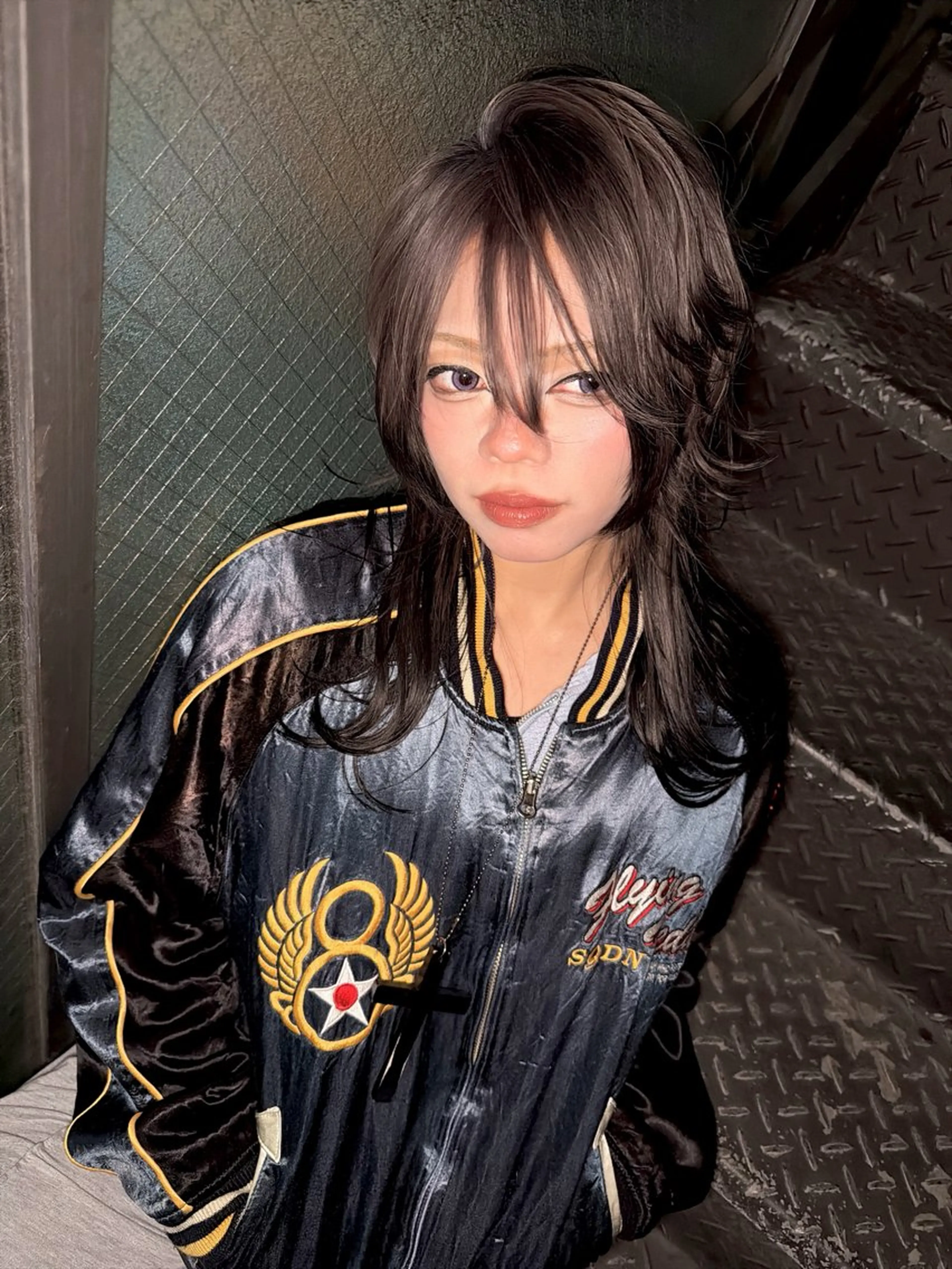 セミロング カラー パーマ ヘアアレンジ 切りっぱなしボブ ブリーチ ケアブリーチ デザインカラー ダブルカラー 【.ico】心斎橋/ ウルフ/飛田ゆうきのヘアスタイル