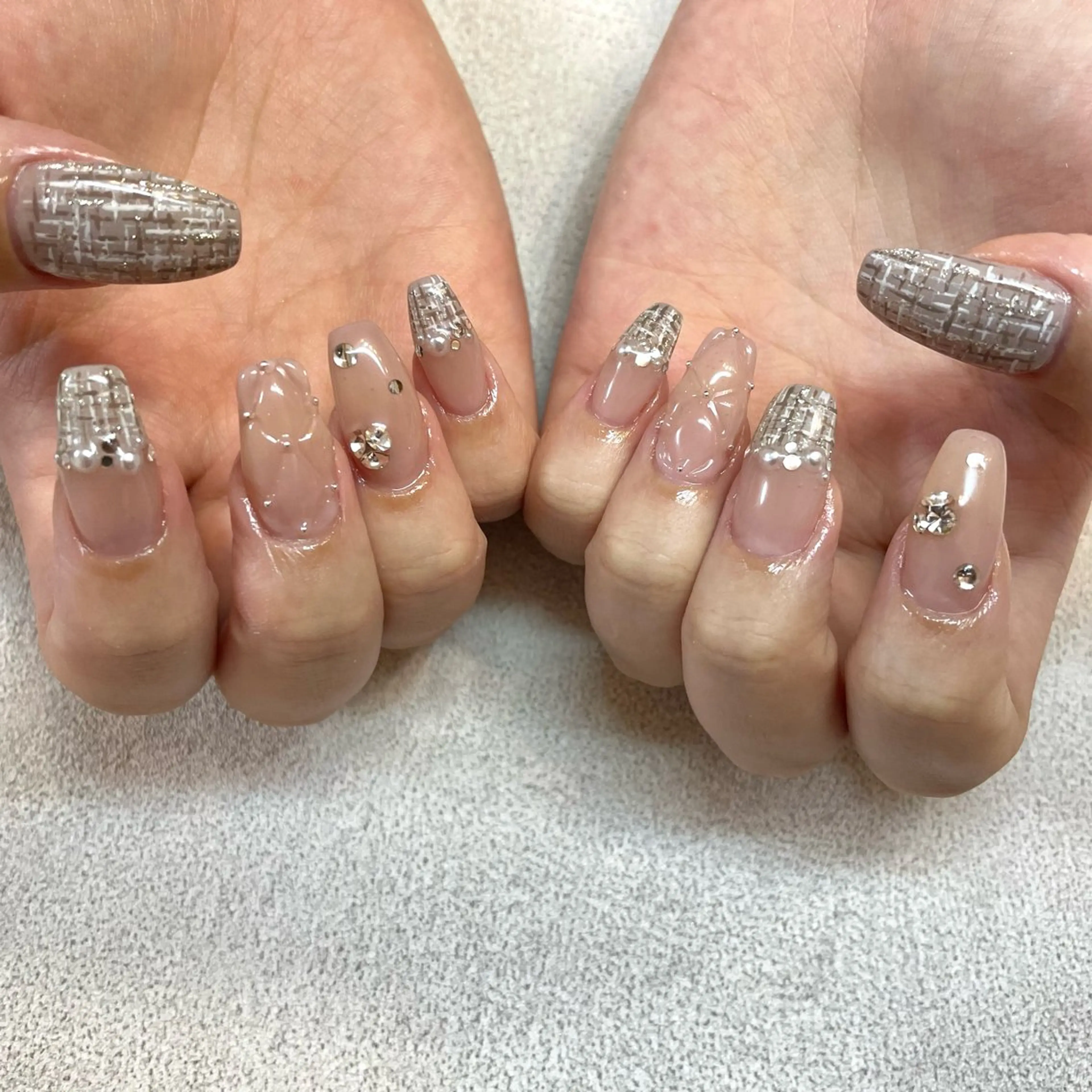 ネイル ハンドネイル カメレオン京橋🌻 草葉由佳のネイルデザイン